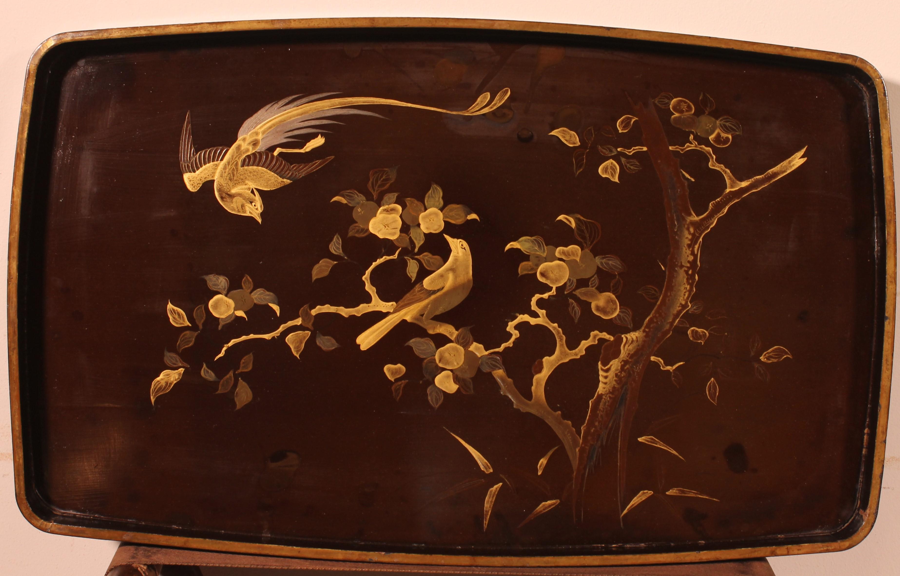 French Butler Tray in Lacquered Wood with Asian Decor, 19th Century For Sale