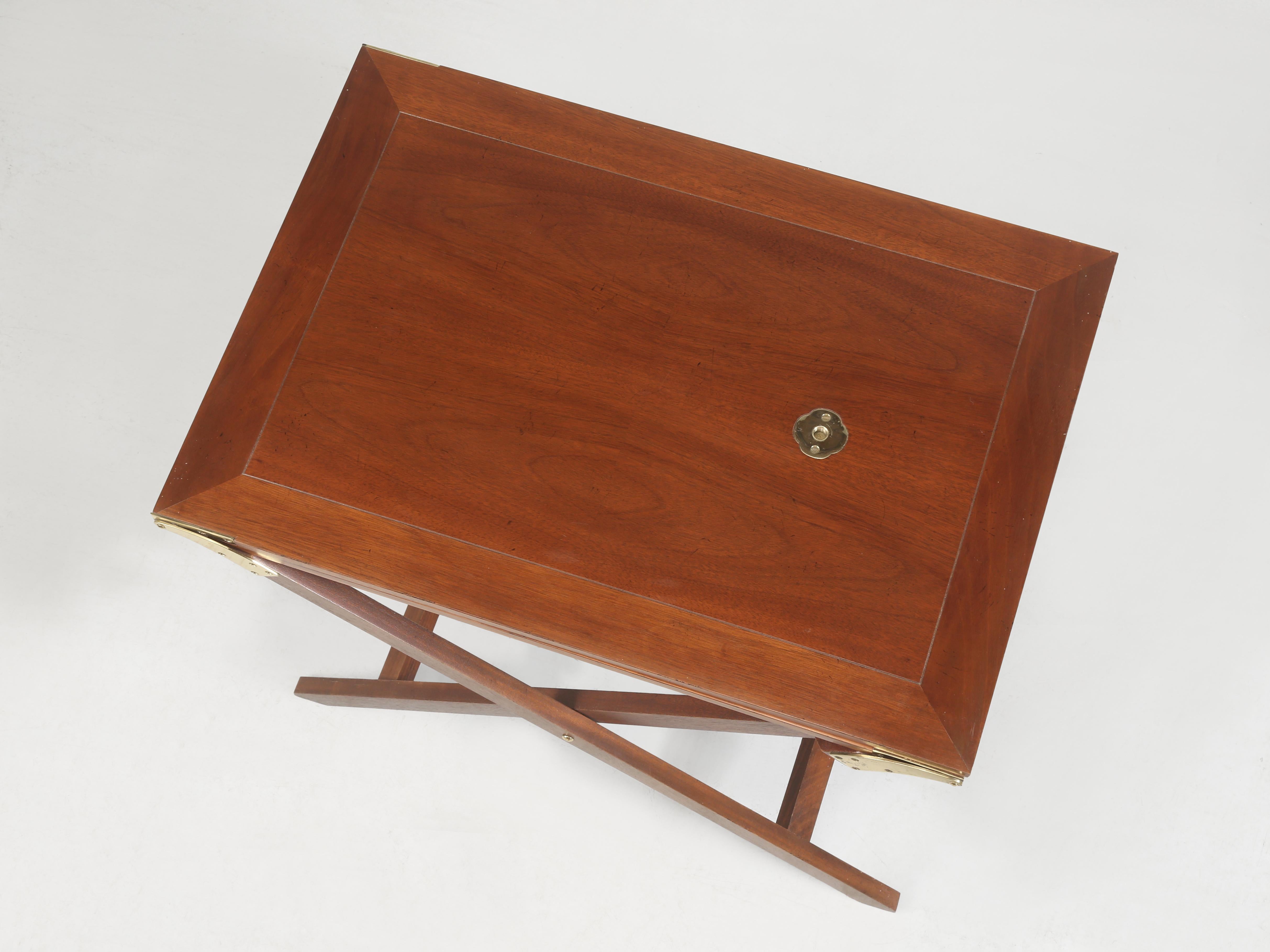 Late 20th Century Butler Tray Table by Baker Solid Mahogany Extends 7' Serving Table High Quality For Sale