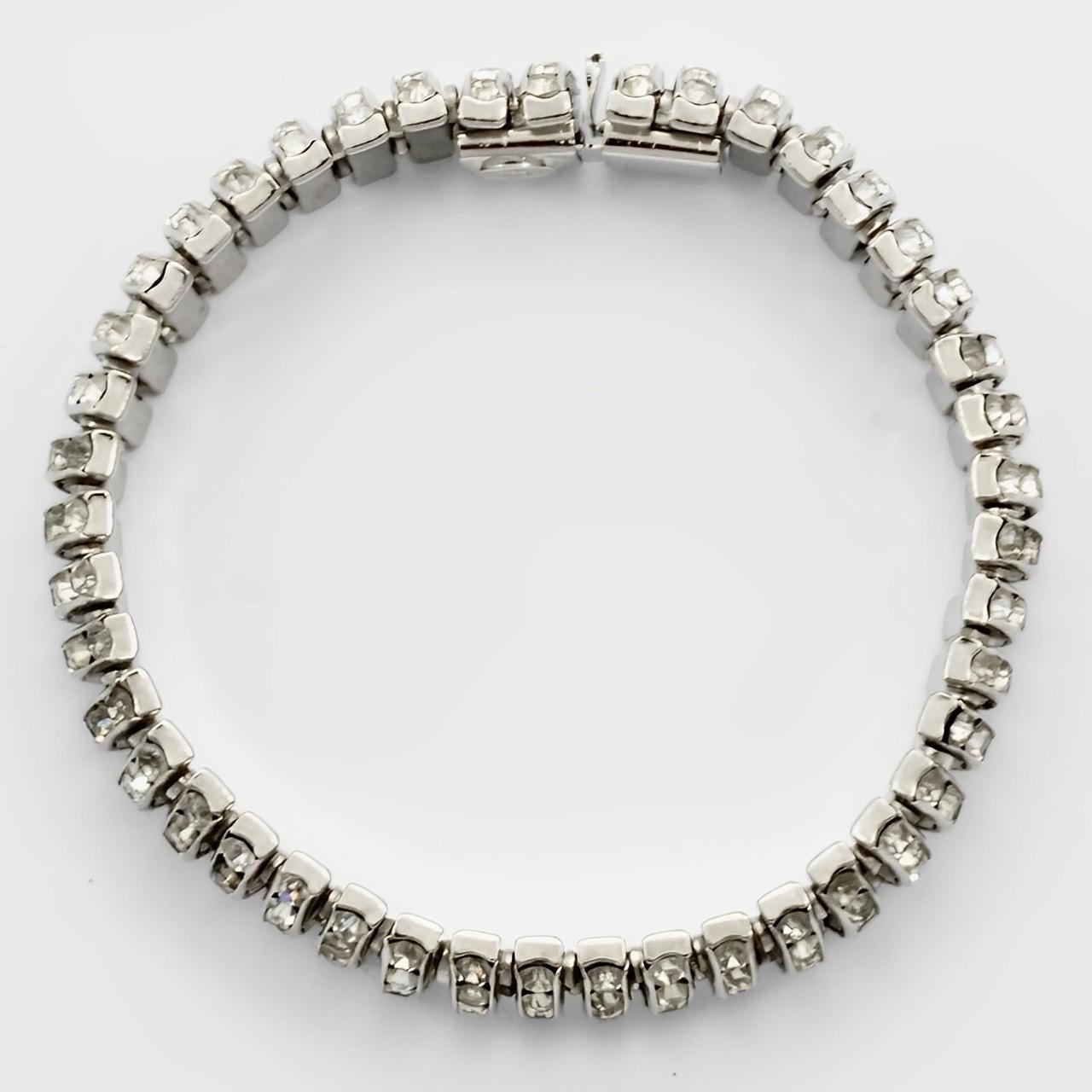 Butler & Wilson Silver Tone Channel Set Crystals Link Bracelet In Good Condition For Sale In London, GB