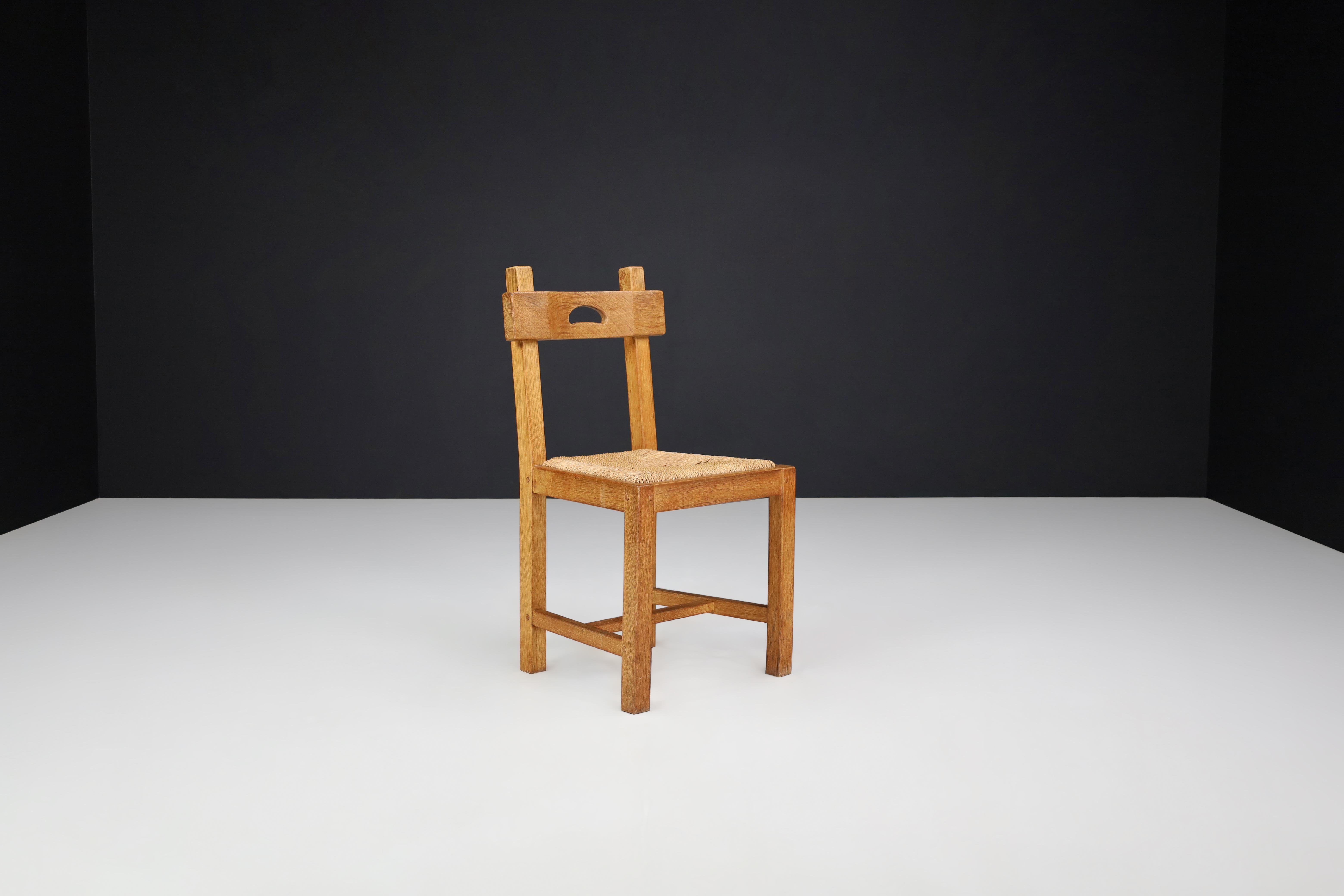 Butralist Dining Chairs in Oak and Rush, France, 1960s For Sale 4