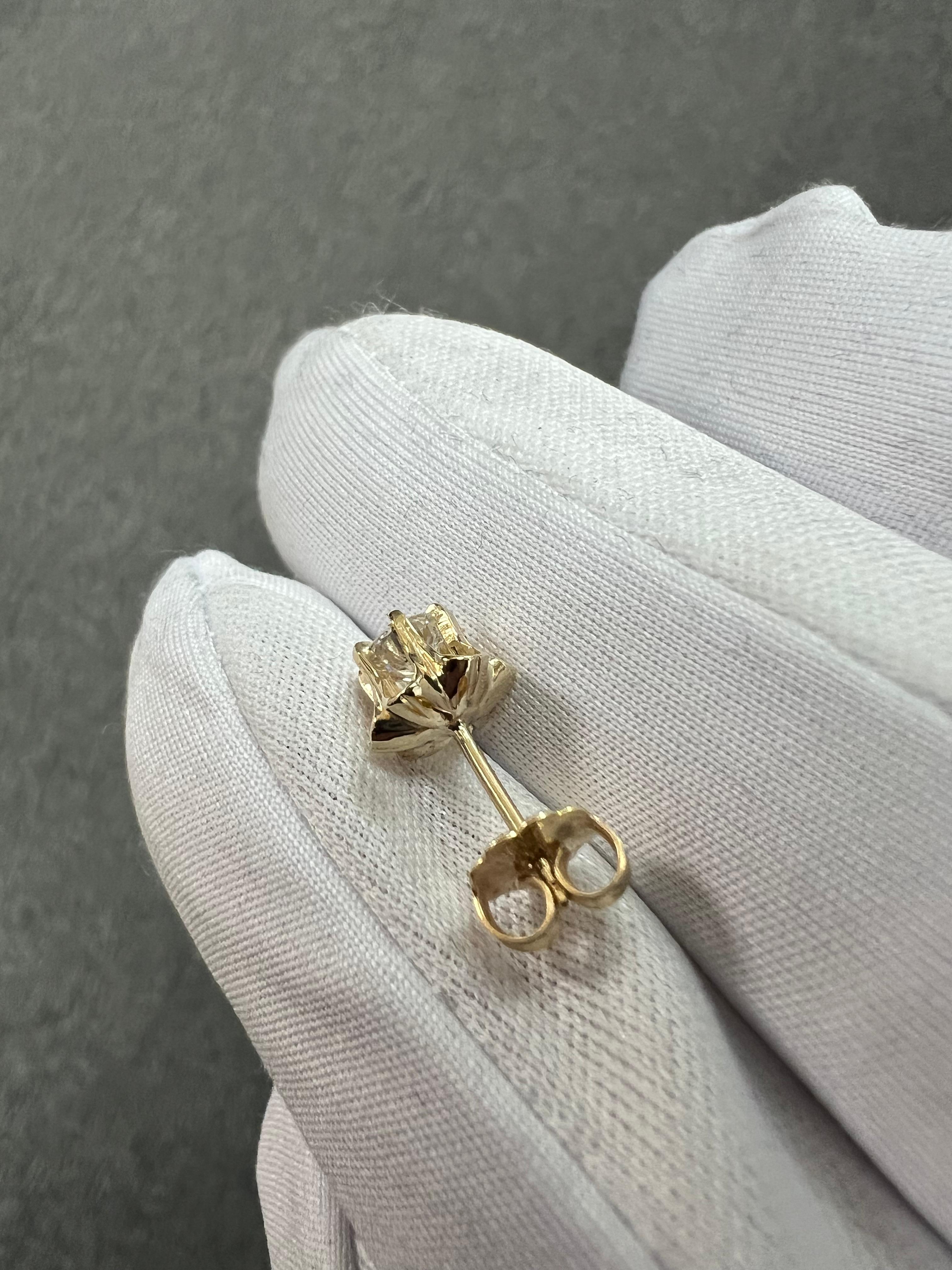 Buttercup Diamond Stud Earrings 14k Yellow Gold For Sale 3