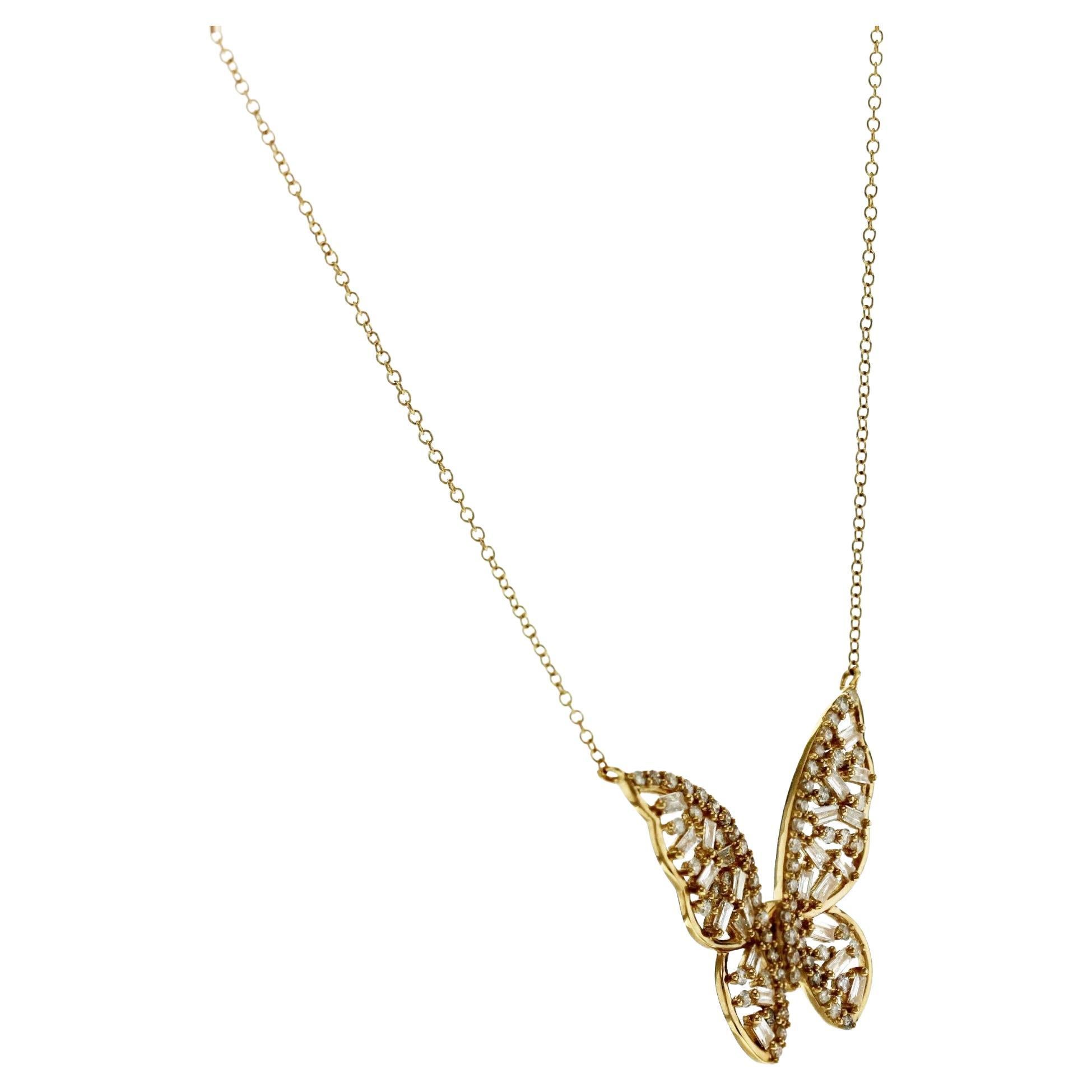 Collier Butterfly en or jaune 14K avec diamants baguettes et ronds de 0.65 CT Taille 16