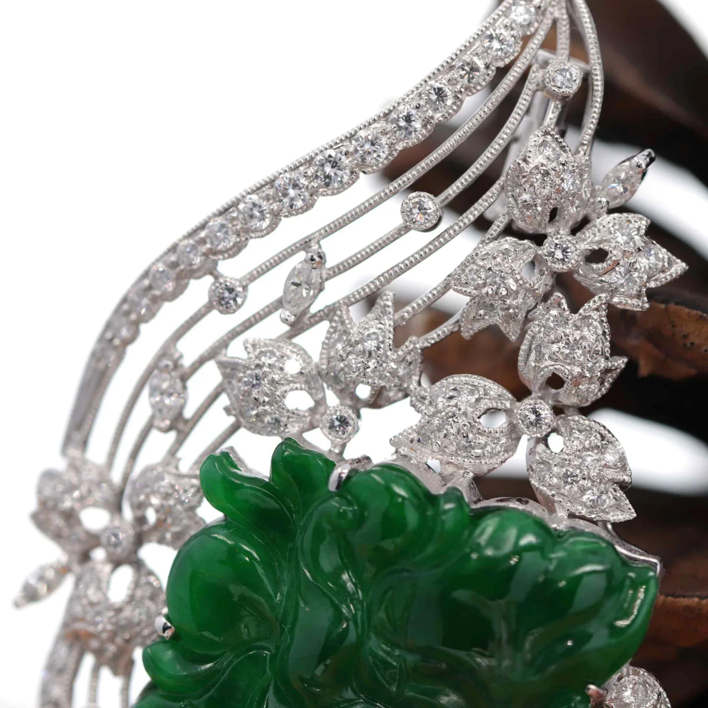 Butterfly 18k White Gold Genuine Imperial Jadeite Pendant & Brooch with Diamonds In New Condition For Sale In Portland, OR