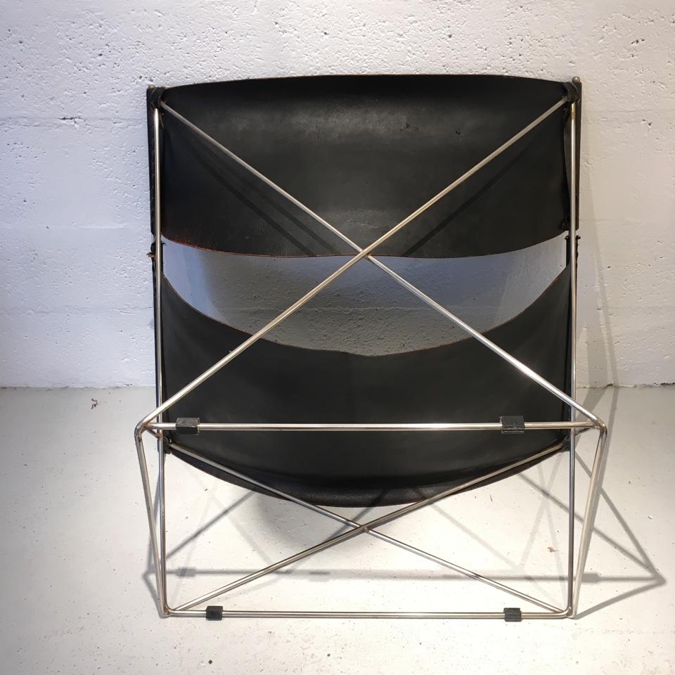 Butterfly Armchair by Pierre Paulin Artifort Edition circa 1960 in Black Leather 2