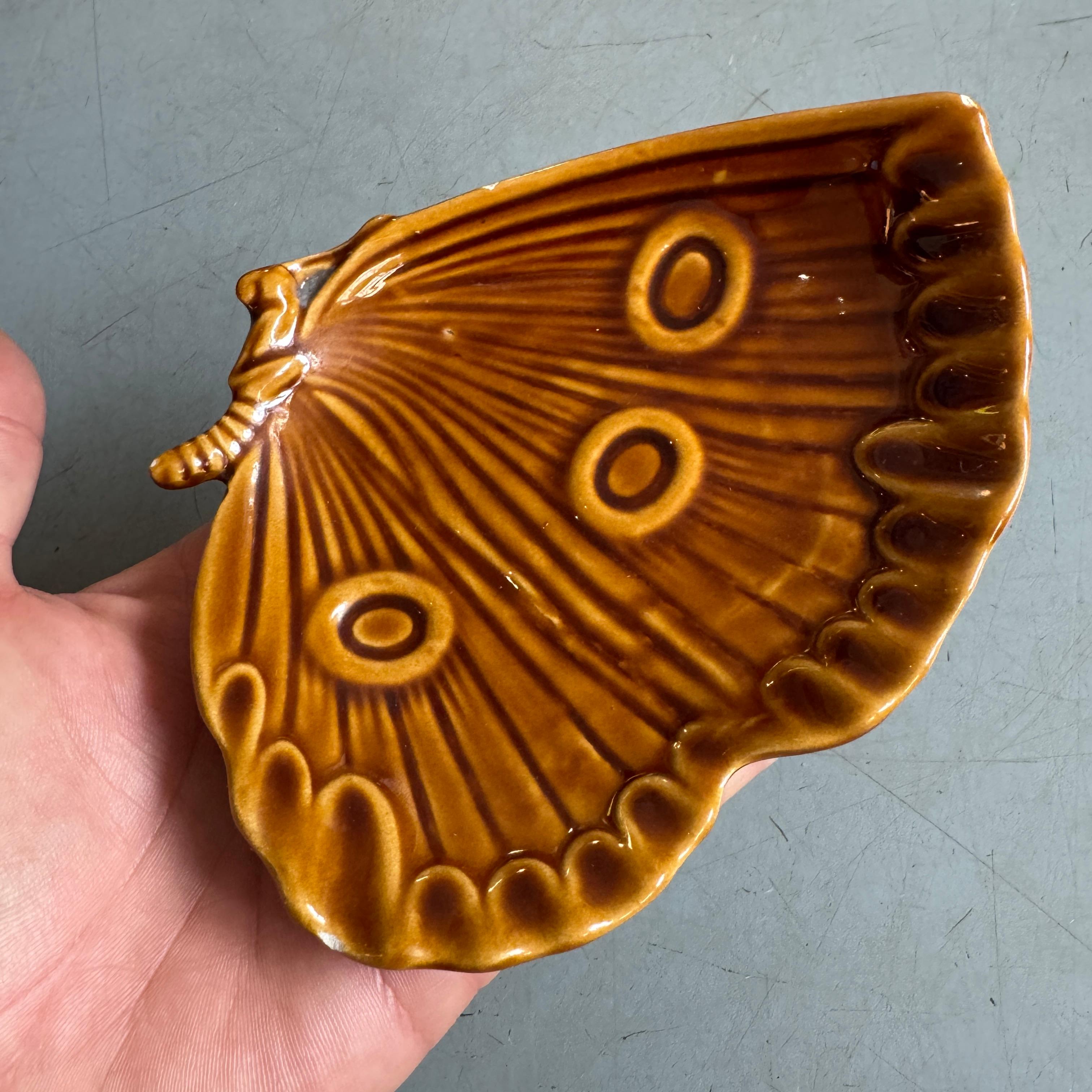 butterfly asthtray by Tommaso Barbi for b ceramiche Moderno de mediados de siglo en venta