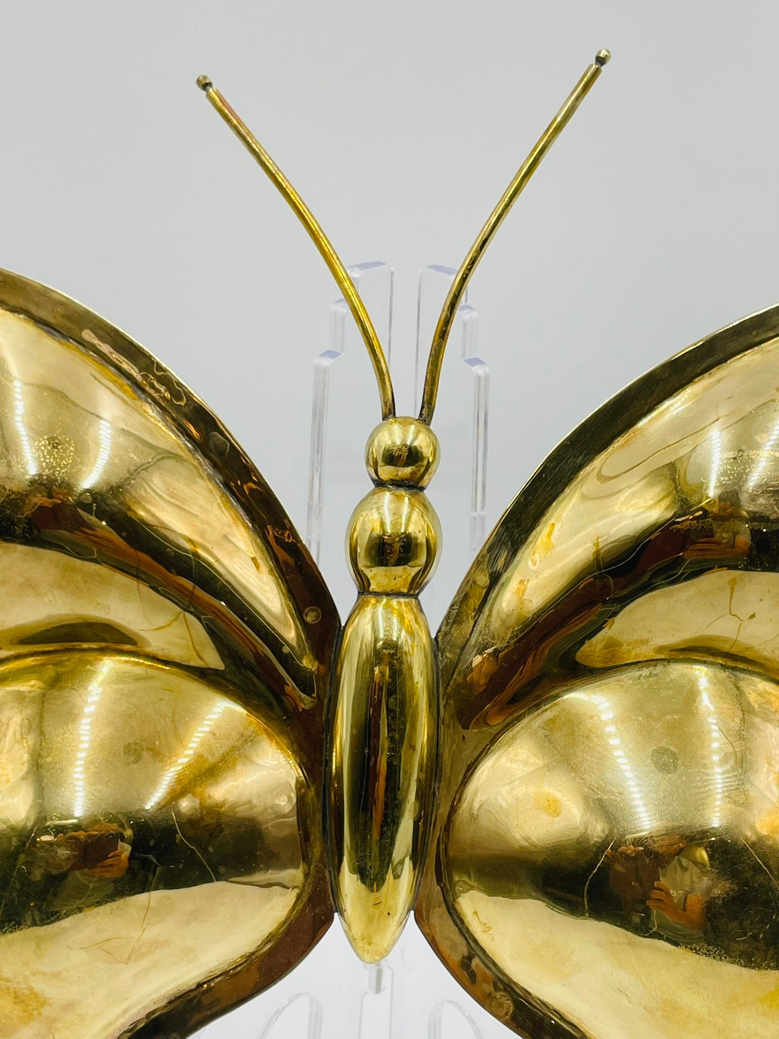 Piatto a farfalla in ottone e placca d'argento con intarsio di abalone, Messico, 1960 in vendita 9