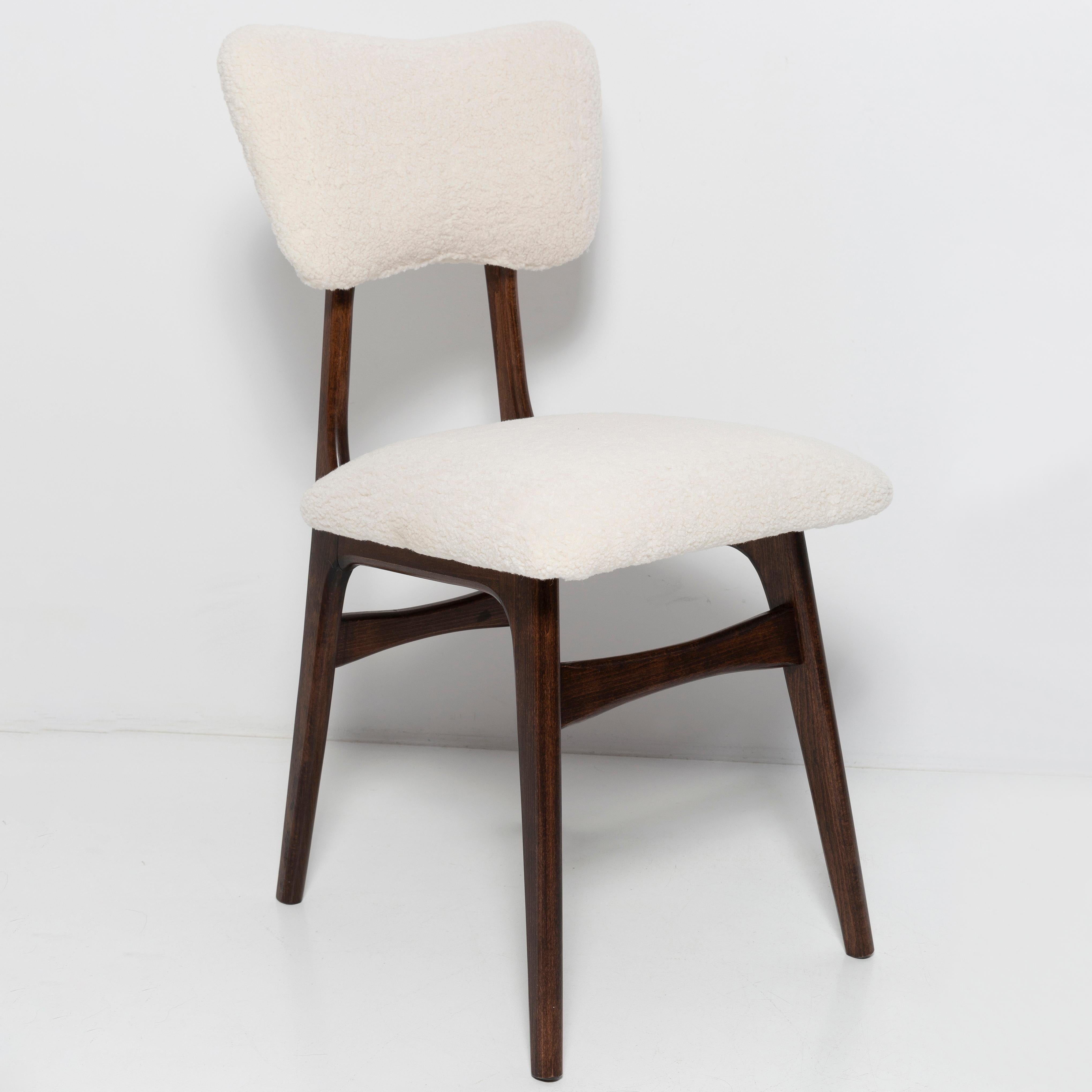 Butterfly Chair in White Boucle by Vintola Studio

W 17.72
