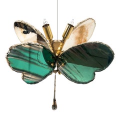 Lampe contemporaine papillon, verre jade argenté, corps en laiton et goutte de cristal