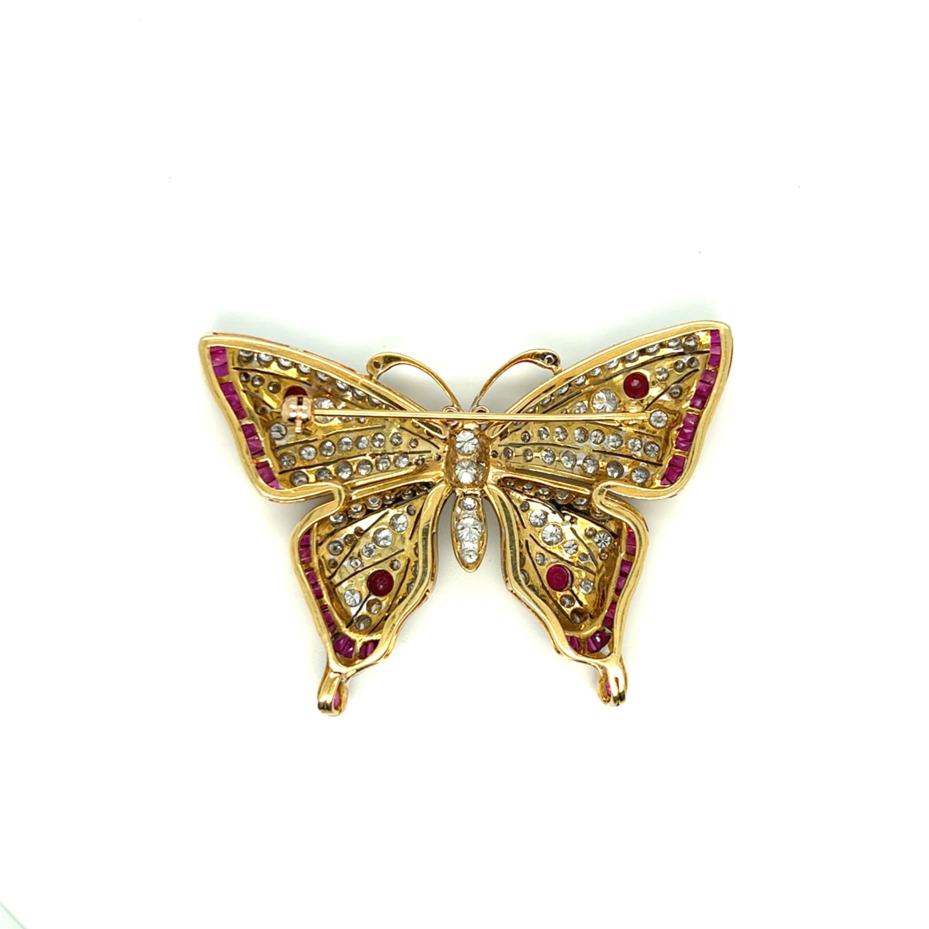 Schmetterling-Diamant- und Rubin-Brosche (Rundschliff) im Angebot
