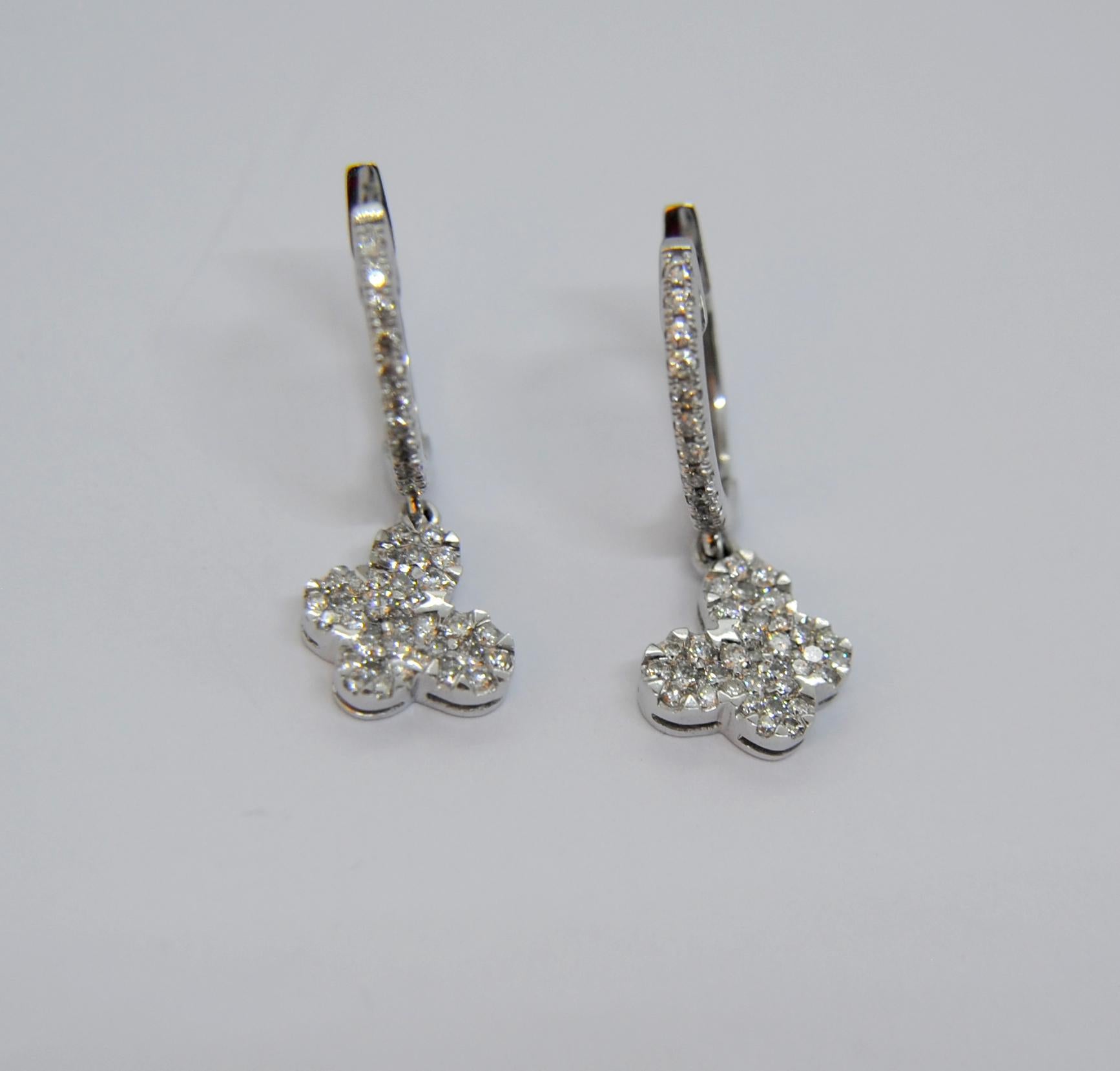 Contemporary Butterfly Diamond Dangle Earrings in 18 Karat White Gold For Sale
