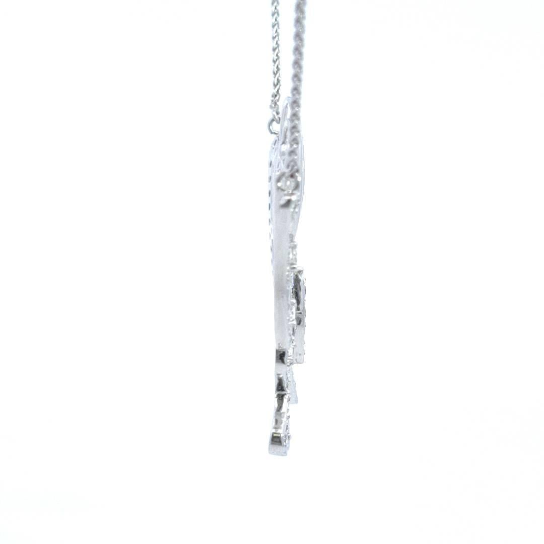 Butterfly Diamond Necklace 18k White Gold In New Condition For Sale In South Woodford, GB