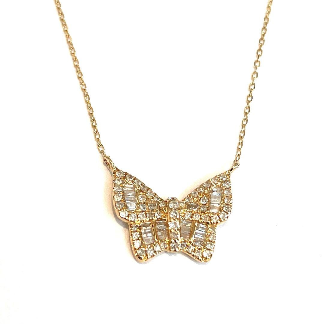 Butterfly Diamond Necklace in 14k Yellow Gold In Good Condition For Sale In New York, NY