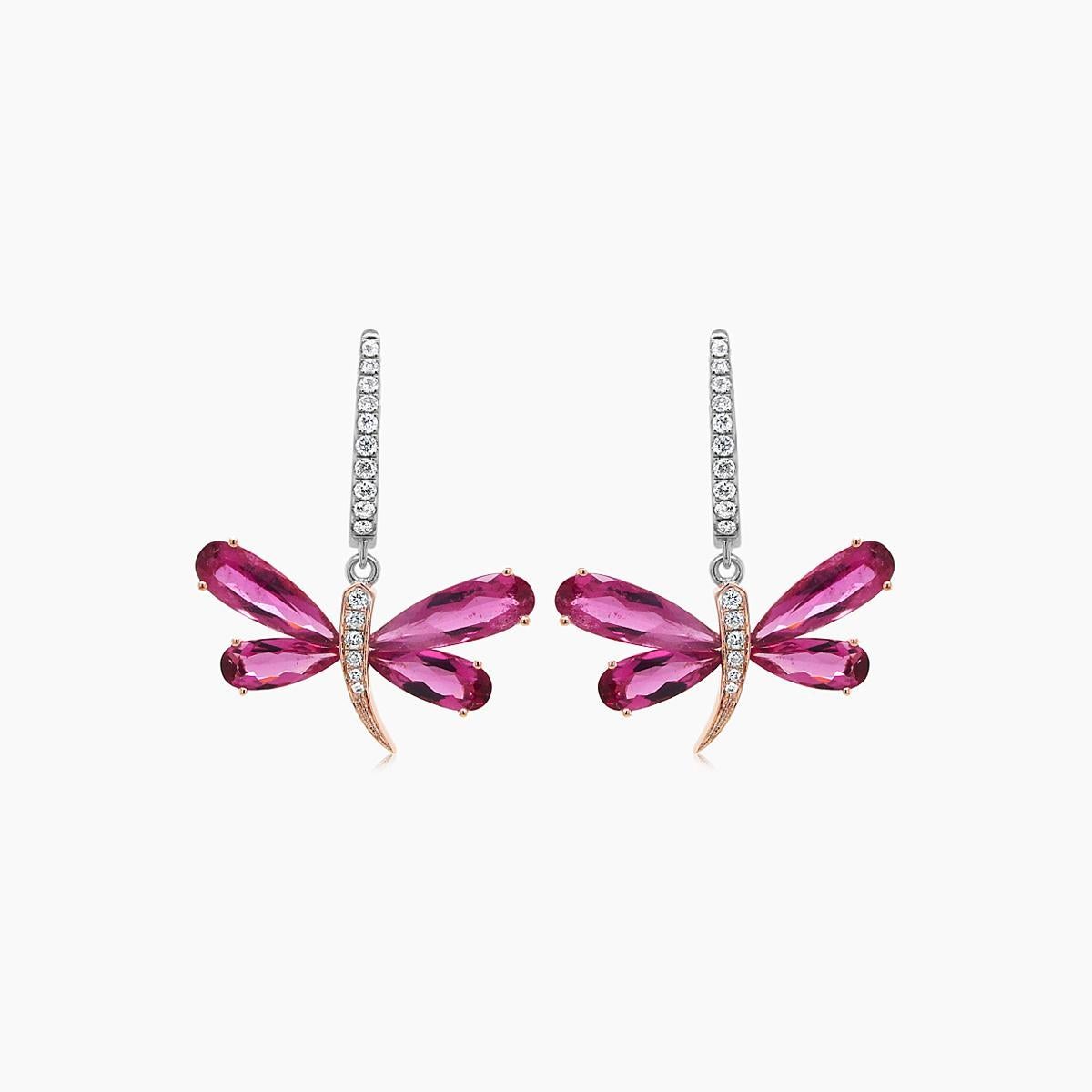 Dimensions: 3.00x2.30x0.30cm
Materials:
