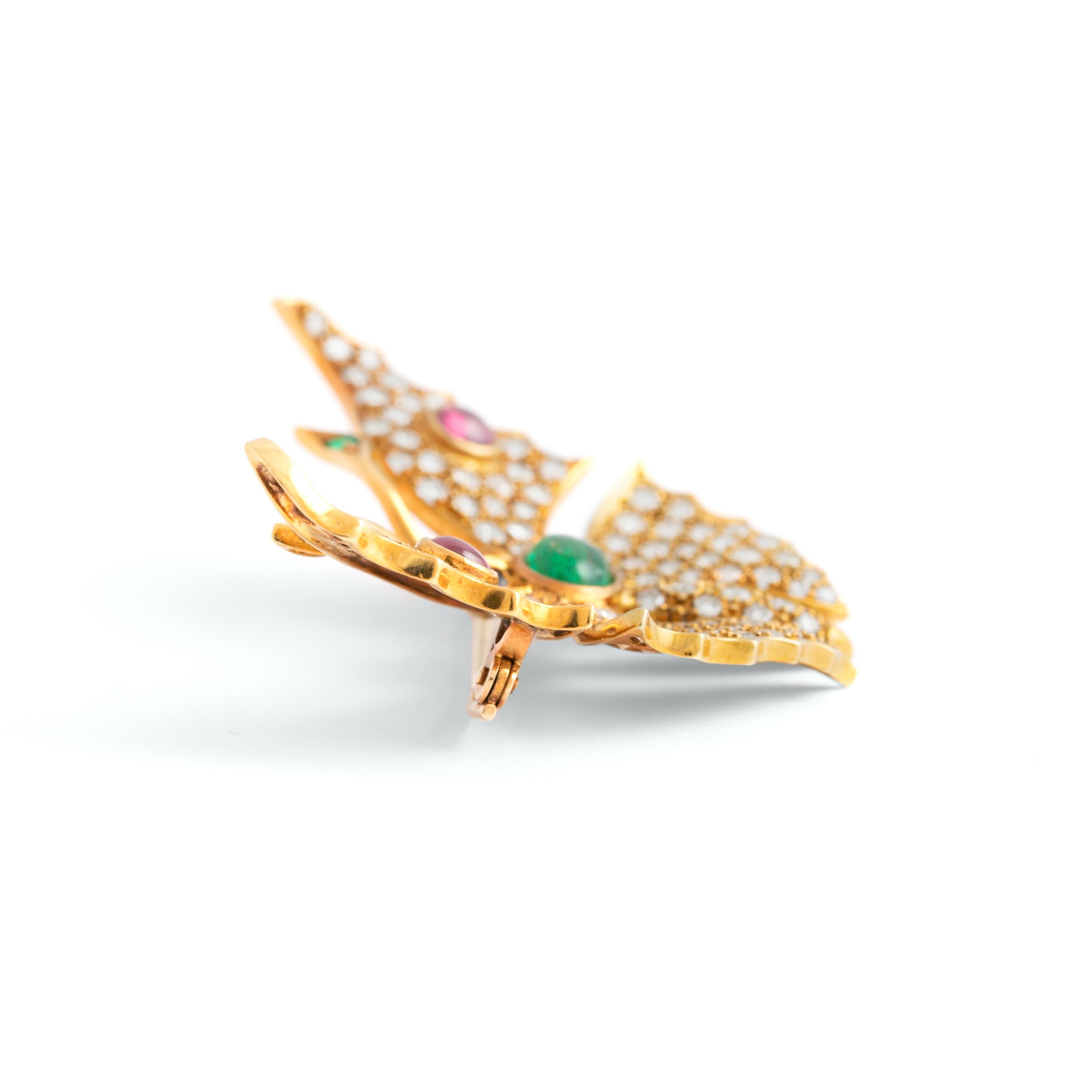 Butterfly Diamond Sapphire Emerald Ruby Yellow Gold 18k Brooch In Excellent Condition For Sale In Geneva, CH