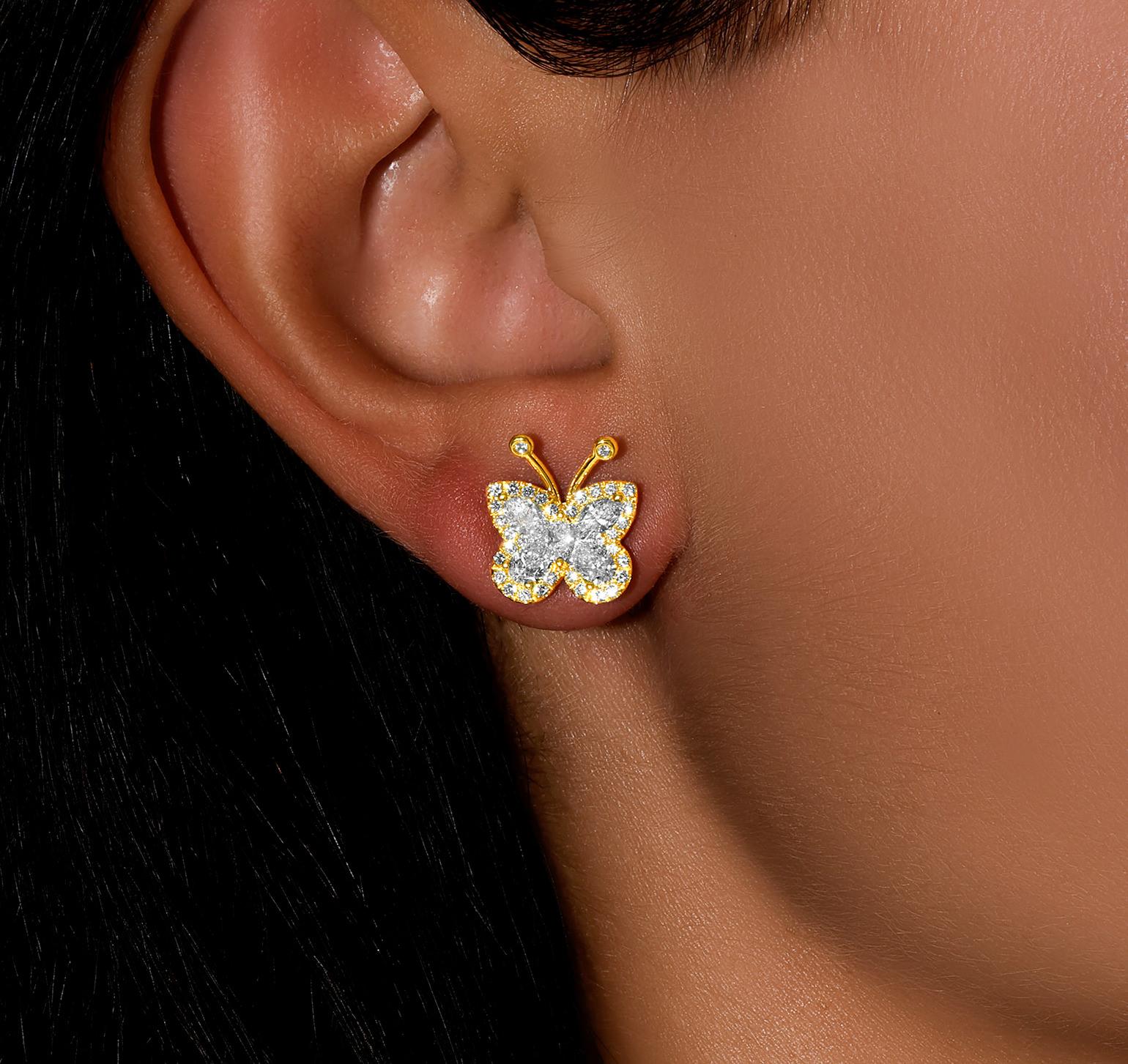 Contemporain Clous d'oreilles papillon en or jaune 18 carats totalisant 1,61 carat en vente