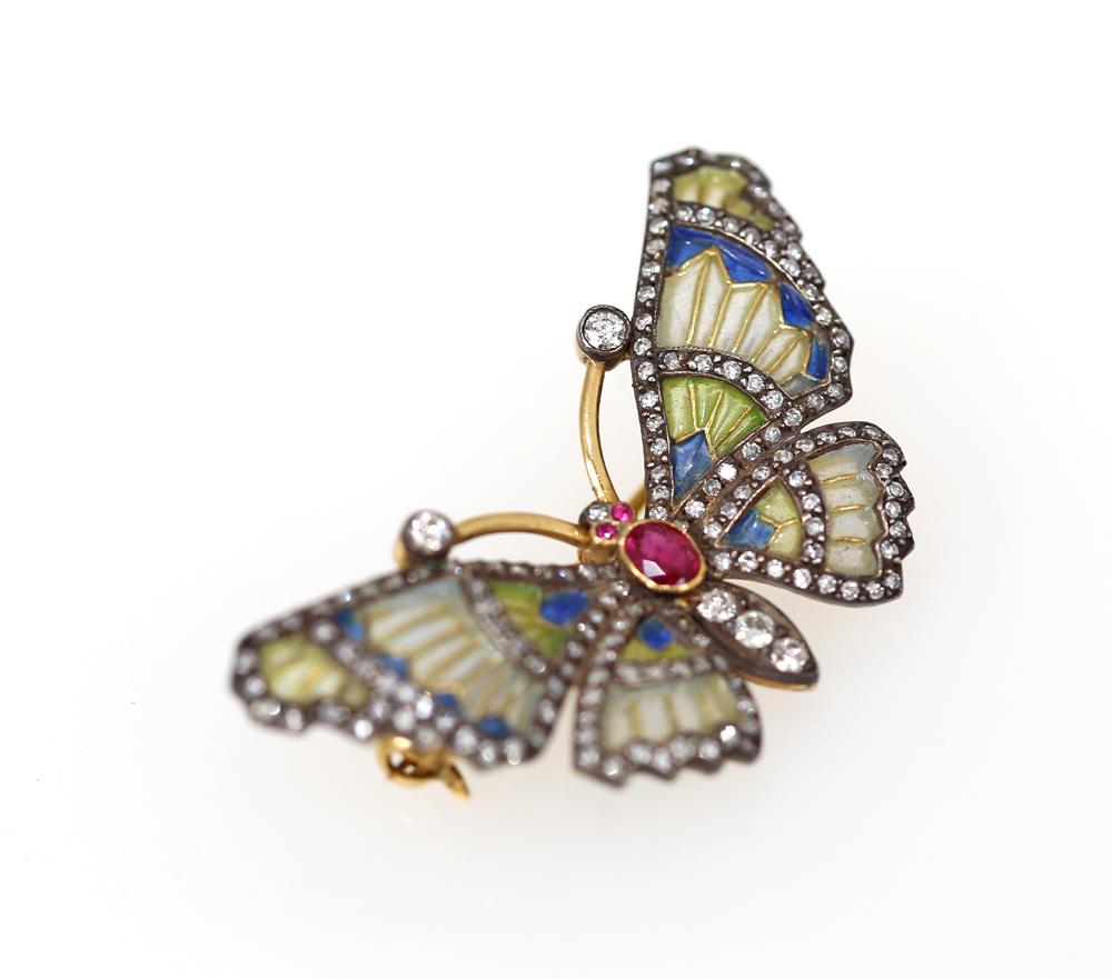 Broche Mariposa Diamantes Color Rubí Esmalte Oro 18 Kilates Floral Unisex, 1940 en venta 4