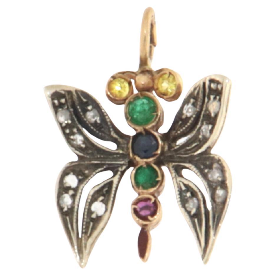 Collier pendentif papillon, saphirs, émeraudes, rubis et or jaune 14 carats