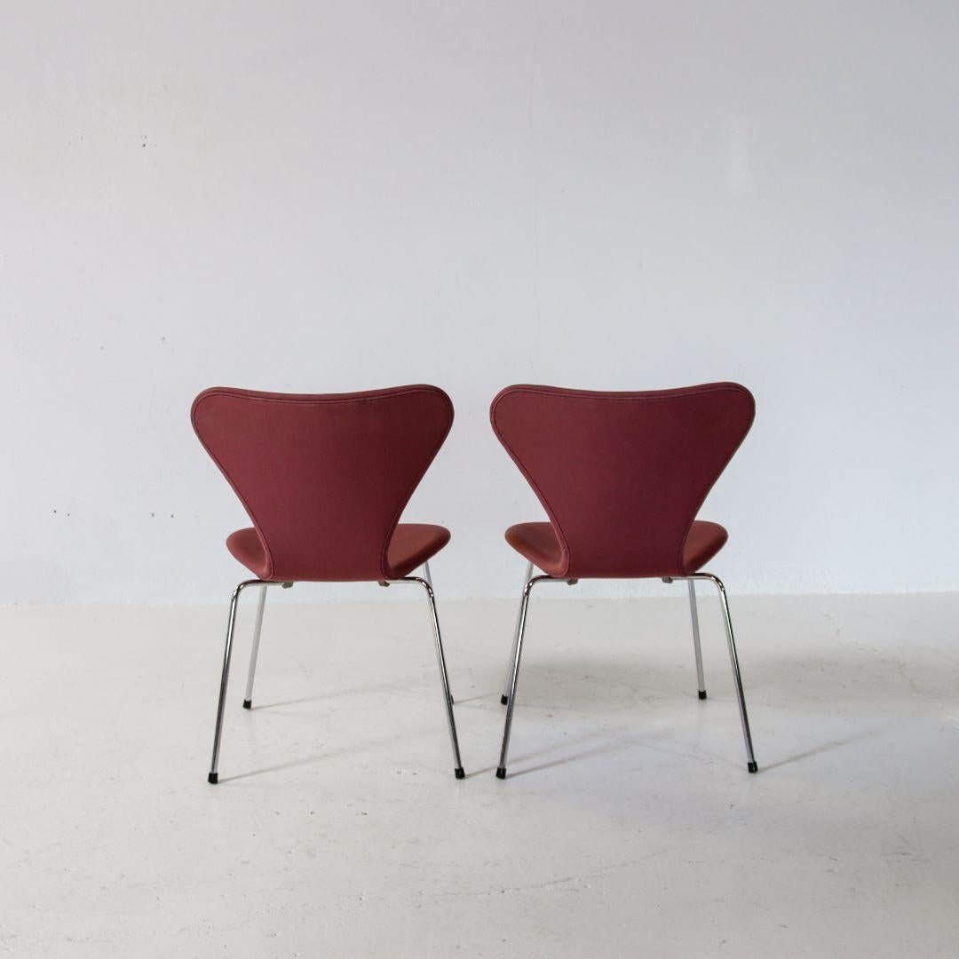 Danois Chaise de salle à manger papillon d'Arne Jacobsen pour Fritz Hansen  en vente