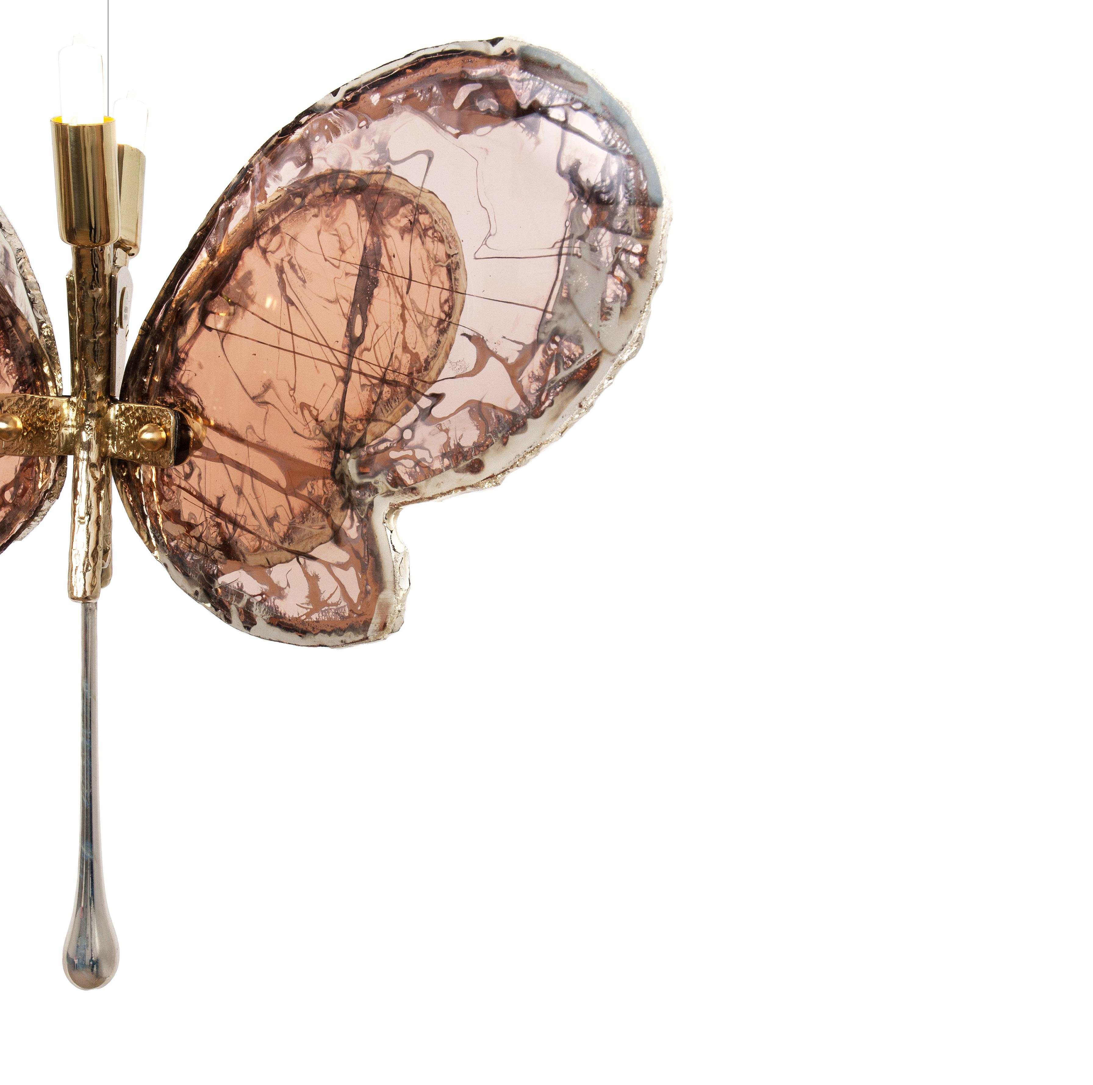 italien  Lampe à suspension contemporaine papillon 40, verre d'art argenté, couleur rose, laiton    en vente