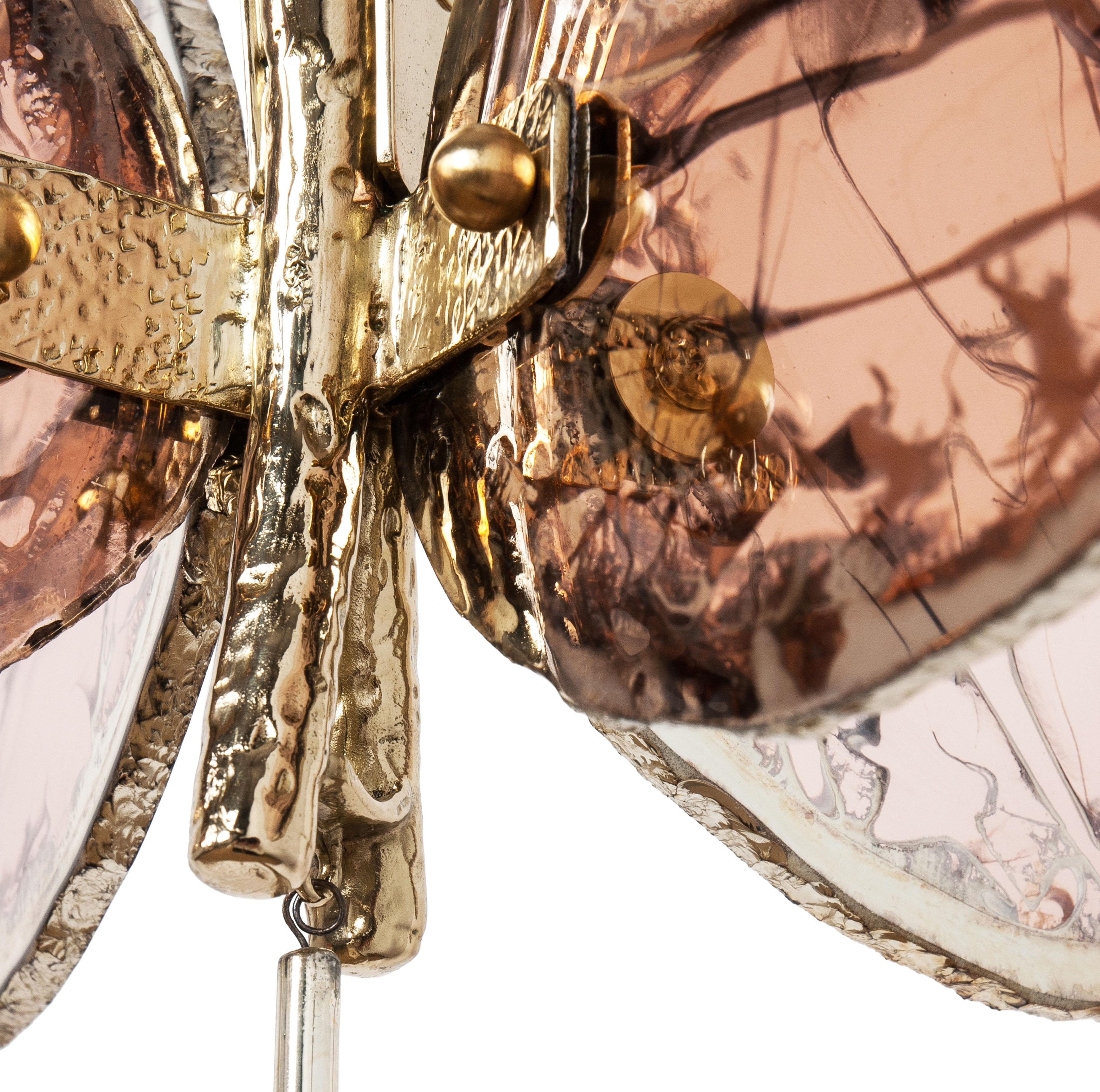  Butterfly 40 contemporary pendant Lamp, art glas Silvered, rose color, Brass    In New Condition For Sale In Pietrasanta, IT