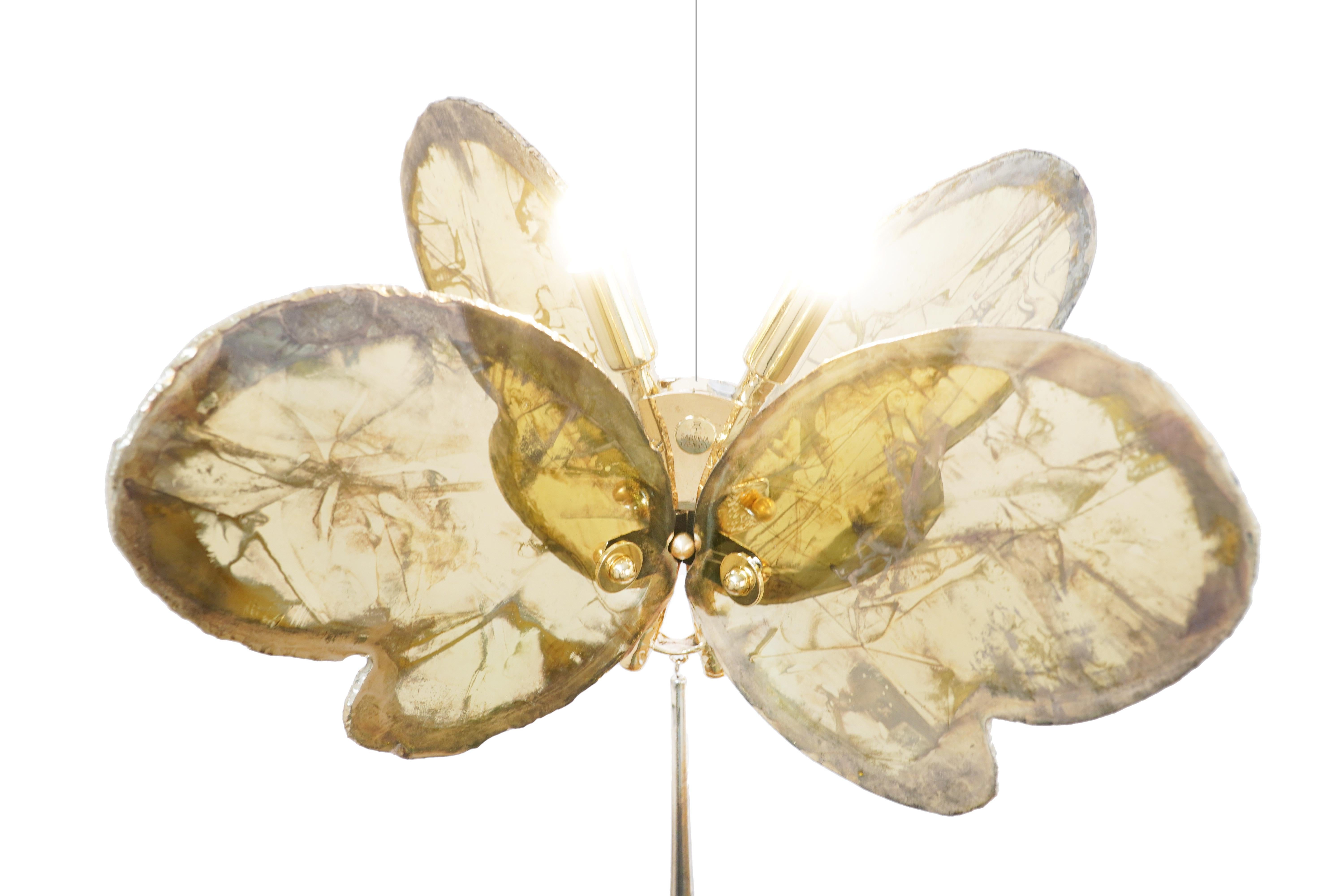 Italian   Butterfly 40 contemporary pendant Lamp, art Silvered Glass,  sun color, Bras For Sale