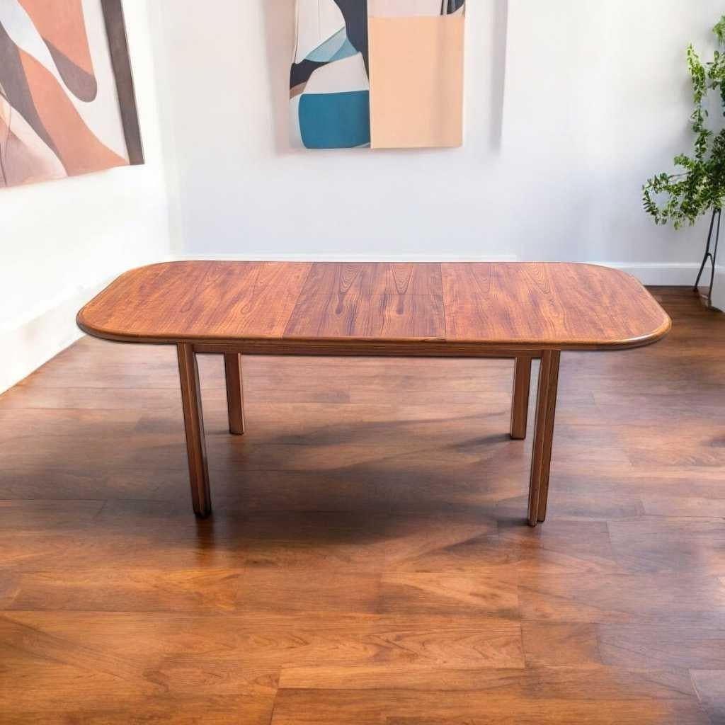 20ième siècle Table de salle à manger à feuilles de papillon, danoise, teck, finition chaude, Danemark, c.C. 1960 en vente
