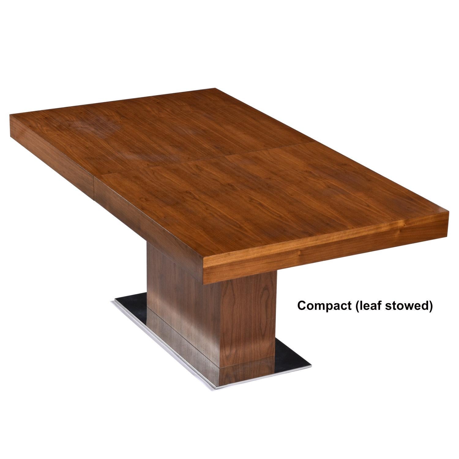American Butterfly Leaf Expanding Modern Walnut Pedestal Dining or Conference Table For Sale