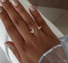 Butterfly Open Ring with Diamond in 18 Karat White Gold