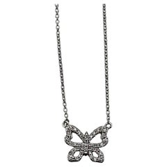 Schmetterling Pave Set Diamanten Halo Motiv 18K Weißgold Anhänger Kette Halskette