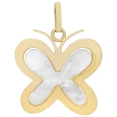 Butterfly pendant with mother of pearl center stone