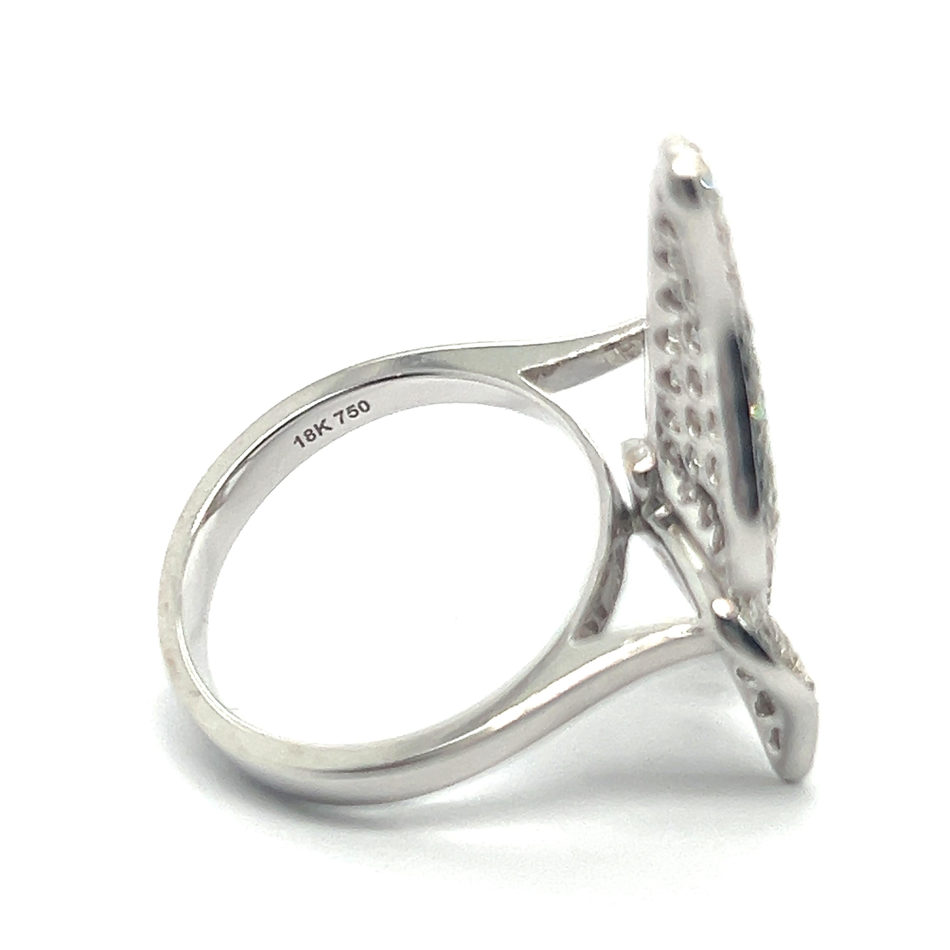 Butterfly Ring with Diamonds in 18 Karat White Gold For Sale 3