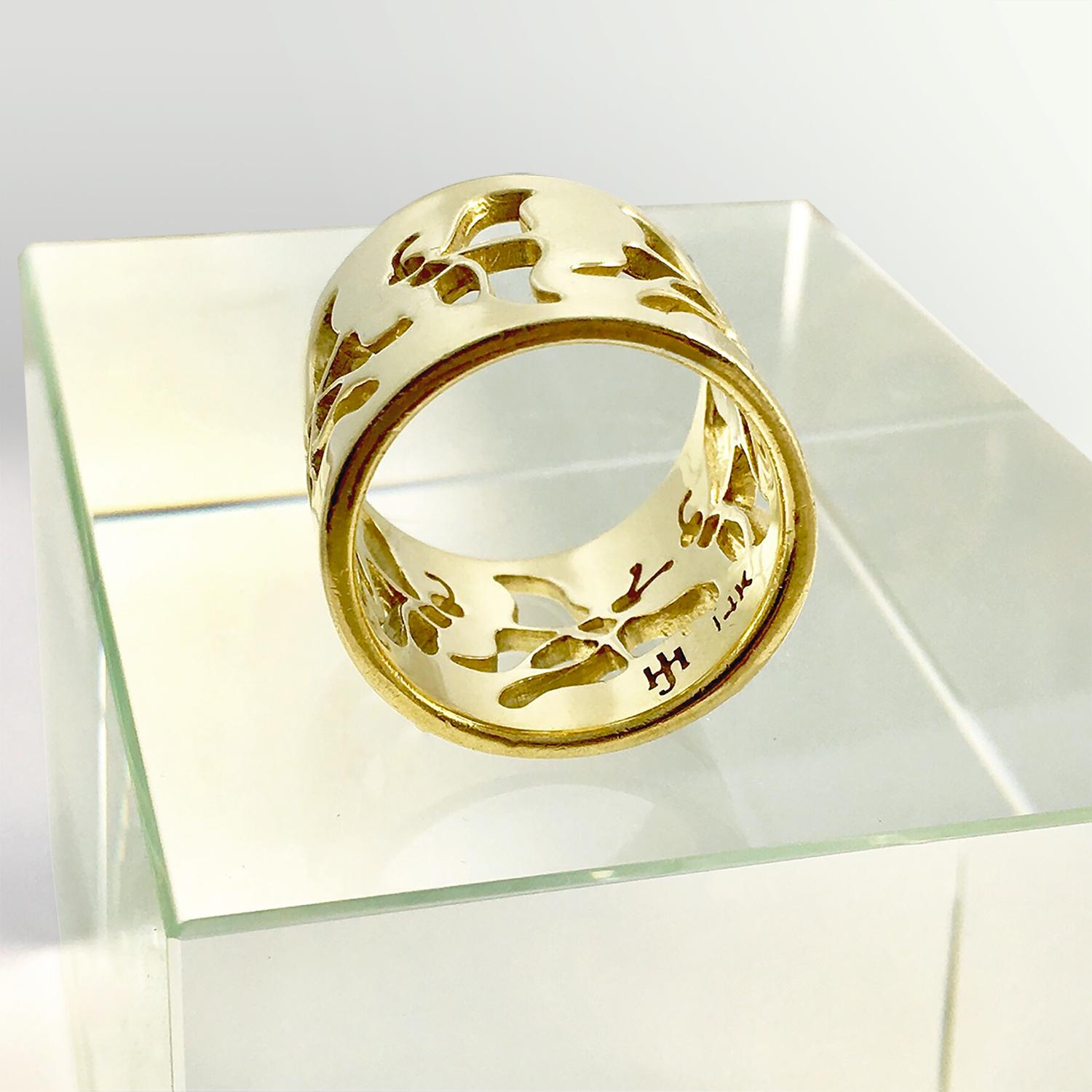 Artist Butterfly Ring 14k Yellow Gold For Sale