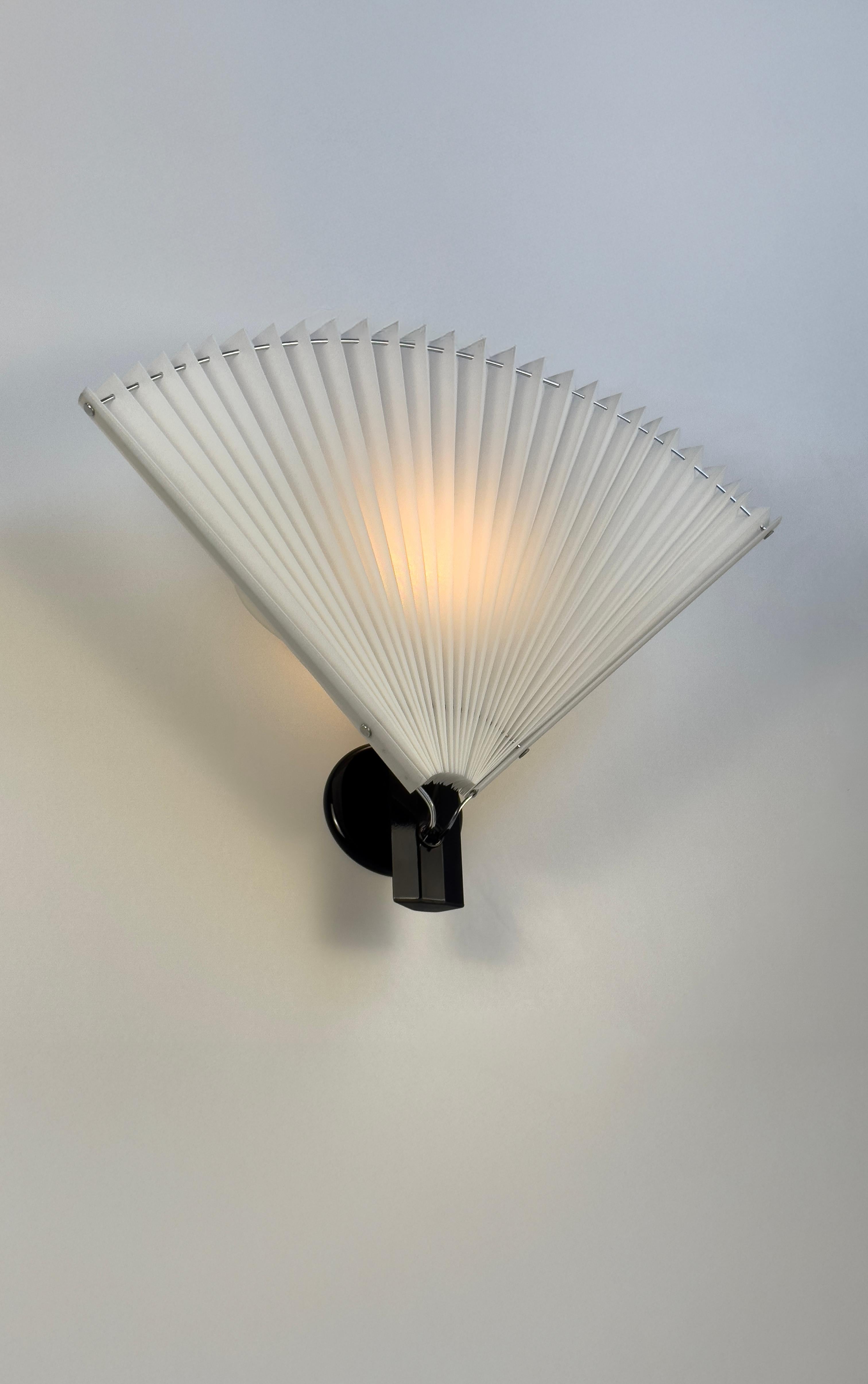 Butterfly Sconce by Tobia and Afra Scarpa for Flos, Italy 1980s 4