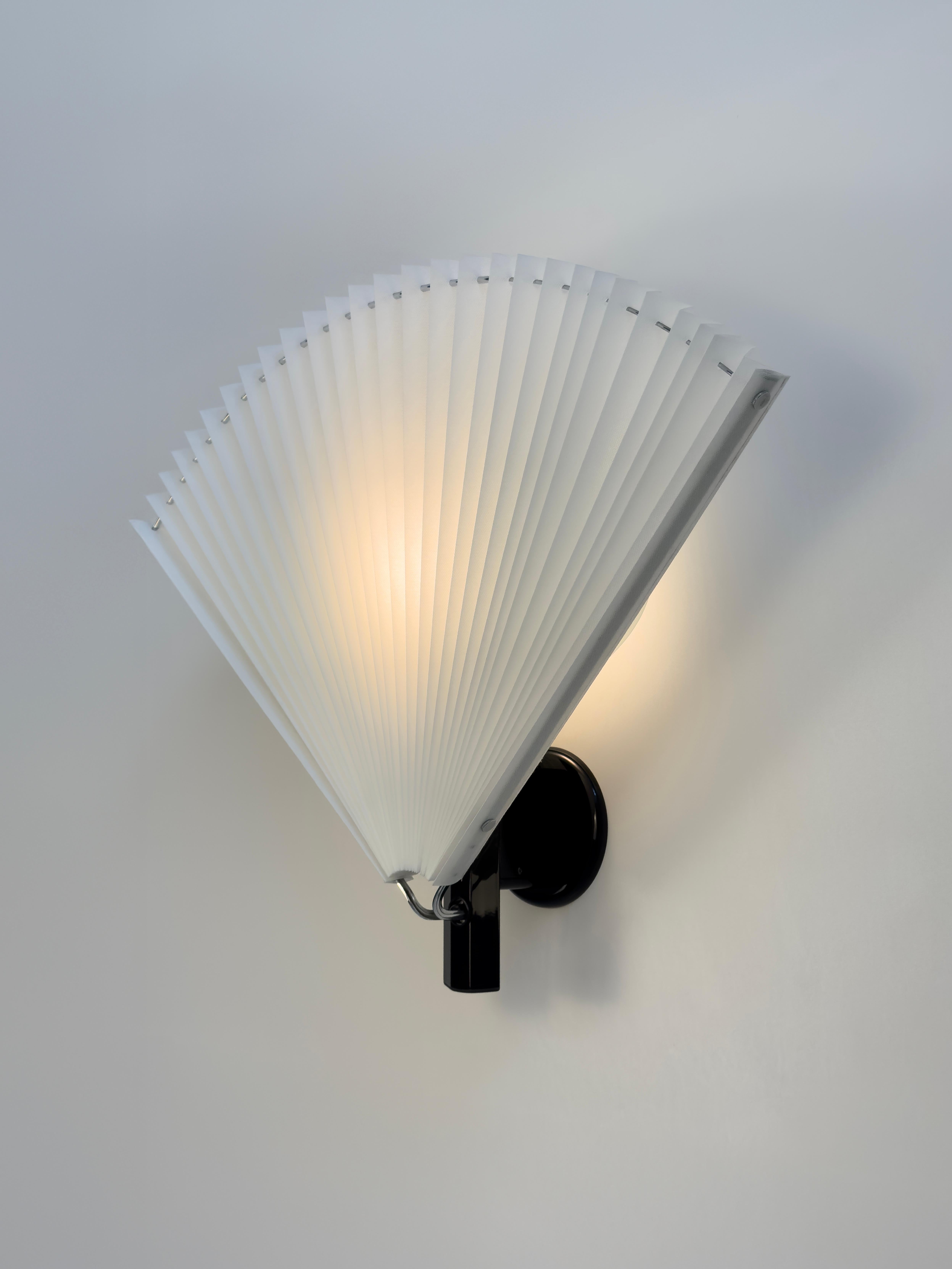Butterfly Sconce by Tobia and Afra Scarpa for Flos, Italy 1980s 12