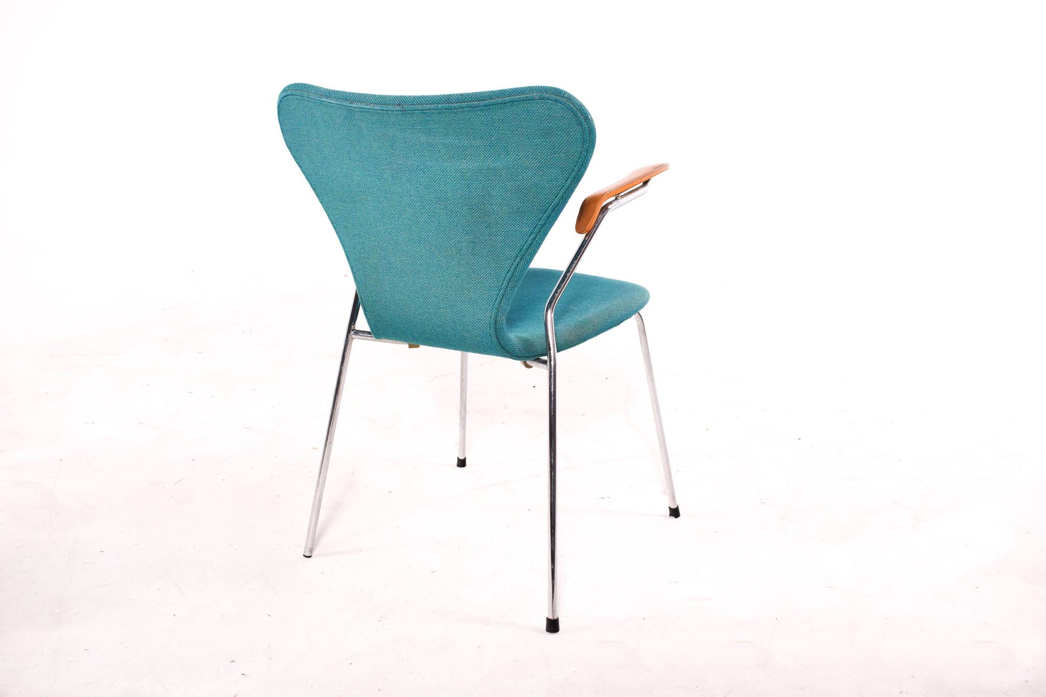 Mid-Century Modern Butterfly Series 7 with Armrests by Arne Jacobsen for Fritz Hansen For Sale