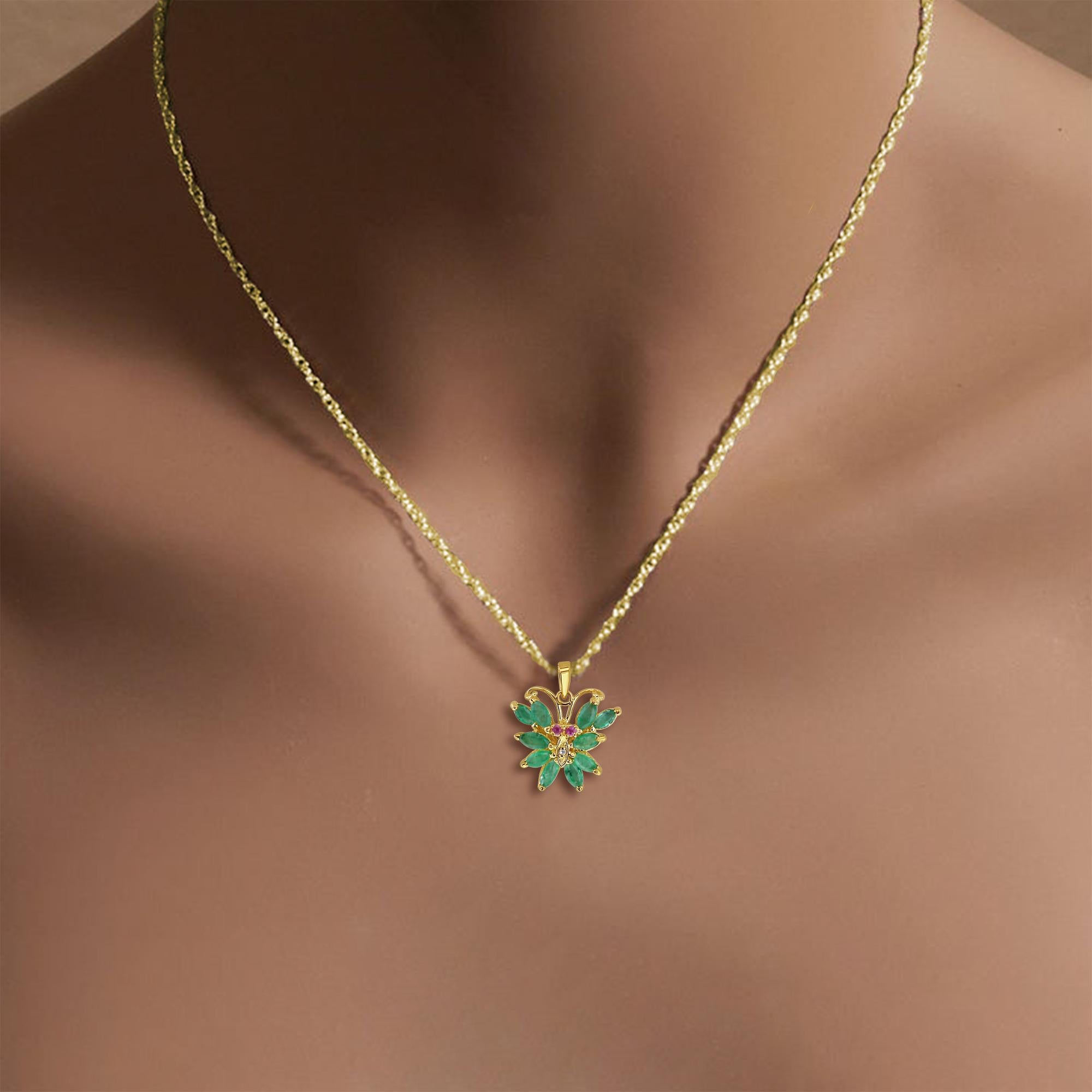 ♥ Riepilogo del prodotto ♥

Pietra principale: Smeraldo e rubino
Taglio della pietra: Marquise e rotonda
Metallo scelto: Oro giallo 14K
Dimensioni: 20 mm x 16 mm 
Catena: 16