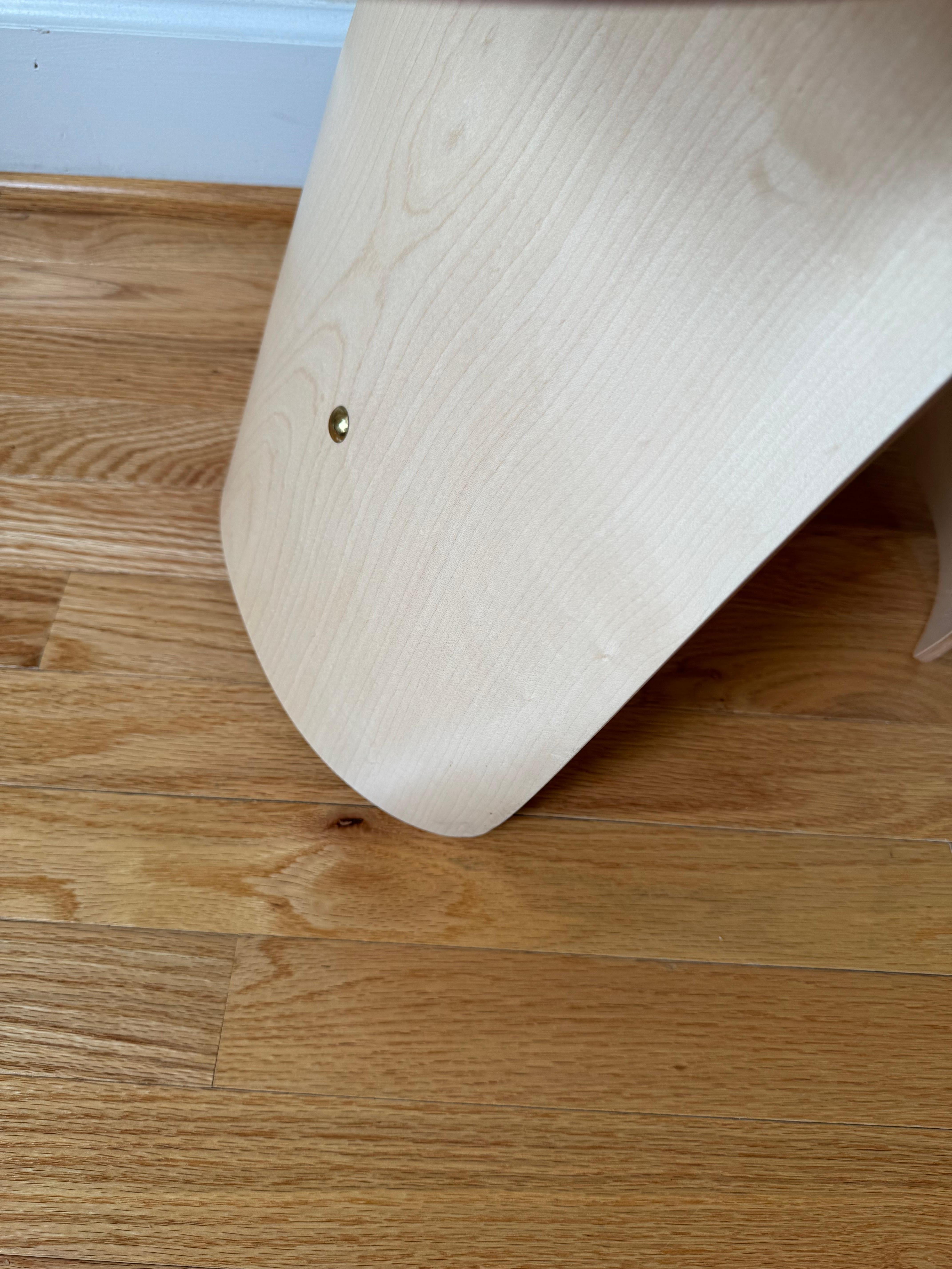 Butterfly stool by Sori Yanagi 7