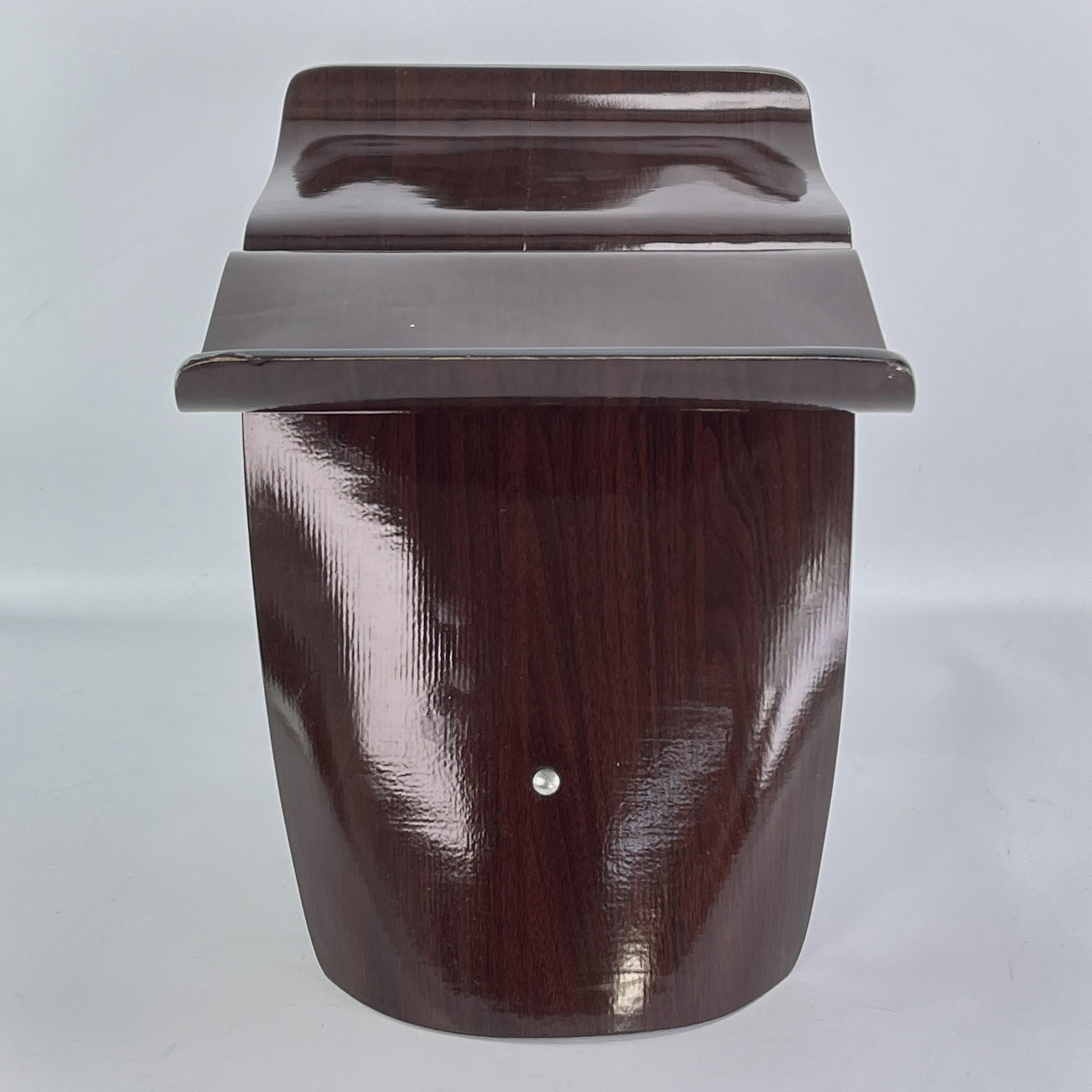 BUTTERFLY Stool Stool Chair Design Sori Yanagi Stool 3