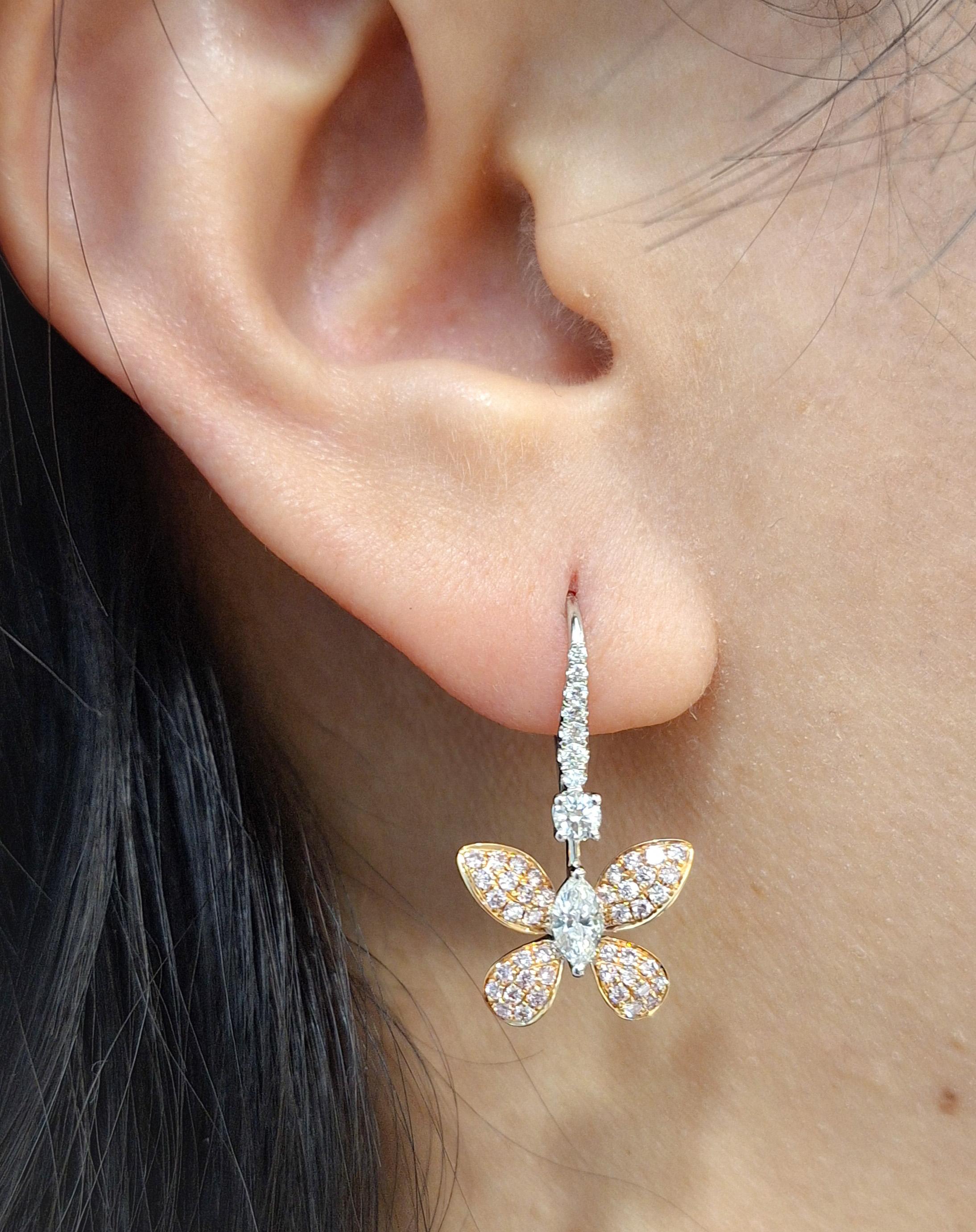 Boucles d'oreilles papillon avec rares diamants roses d'Argyle et diamants blancs Neuf - En vente à Hong Kong, HK