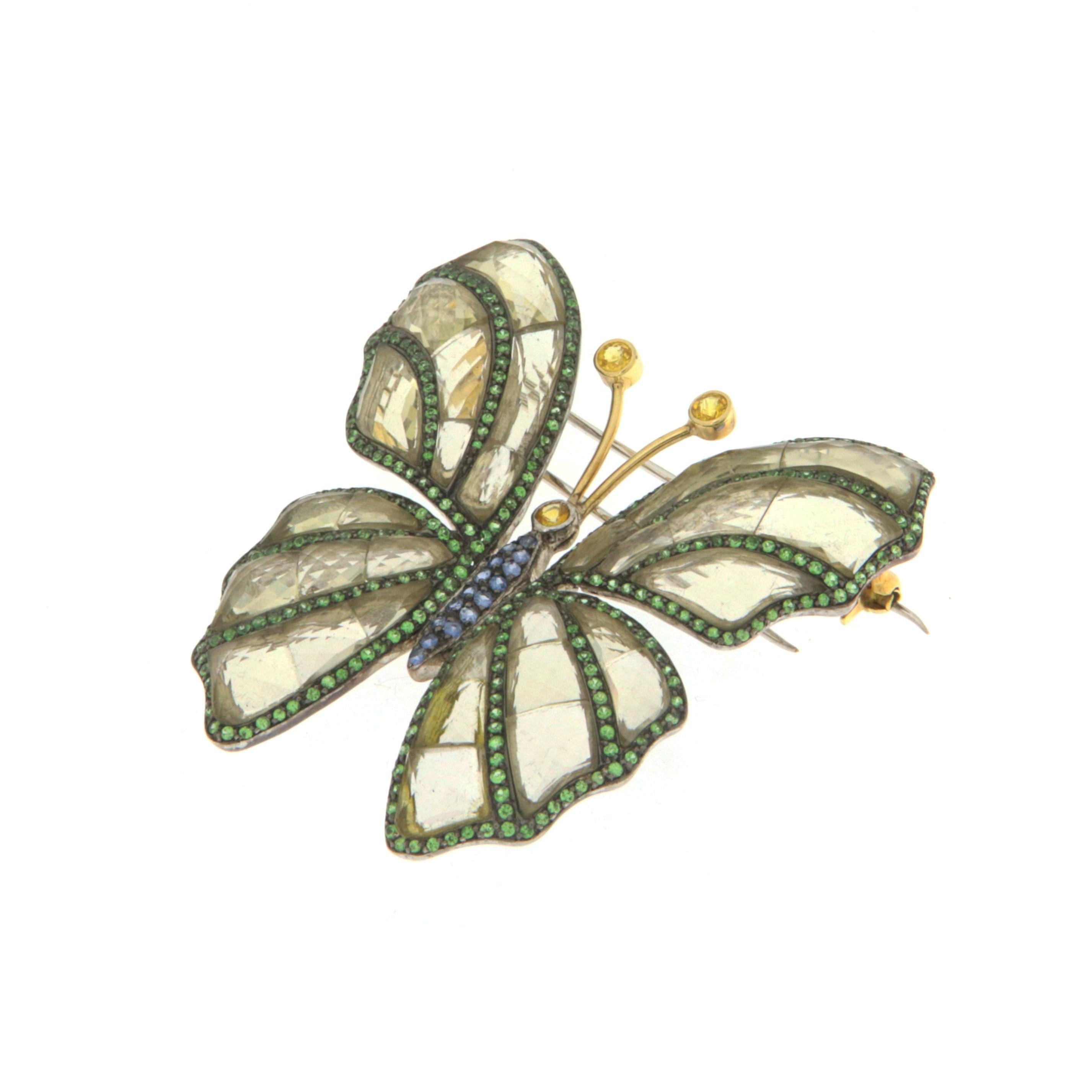 Women's Butterfly Tsavorite Sapphires 18 Karat Yellow Gold Brooch For Sale