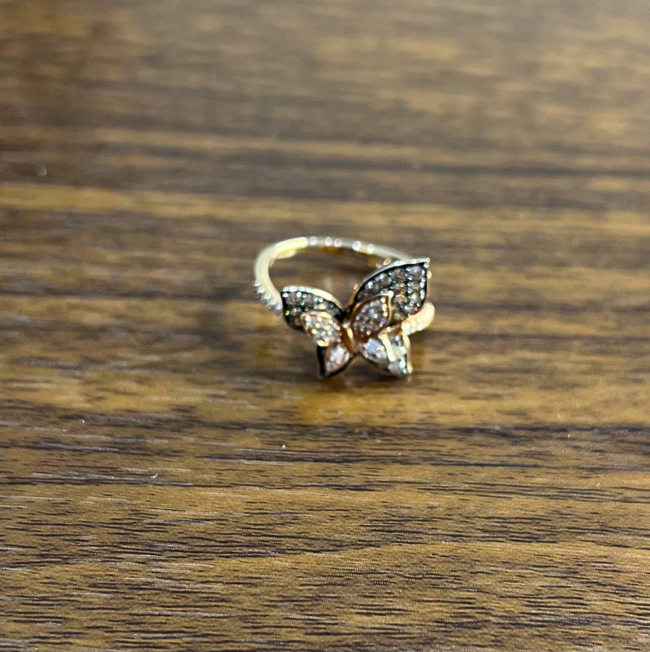 Butterfly White Champagne Diamond Pave Set Split Shank 14K Yellow Gold Ring For Sale 2