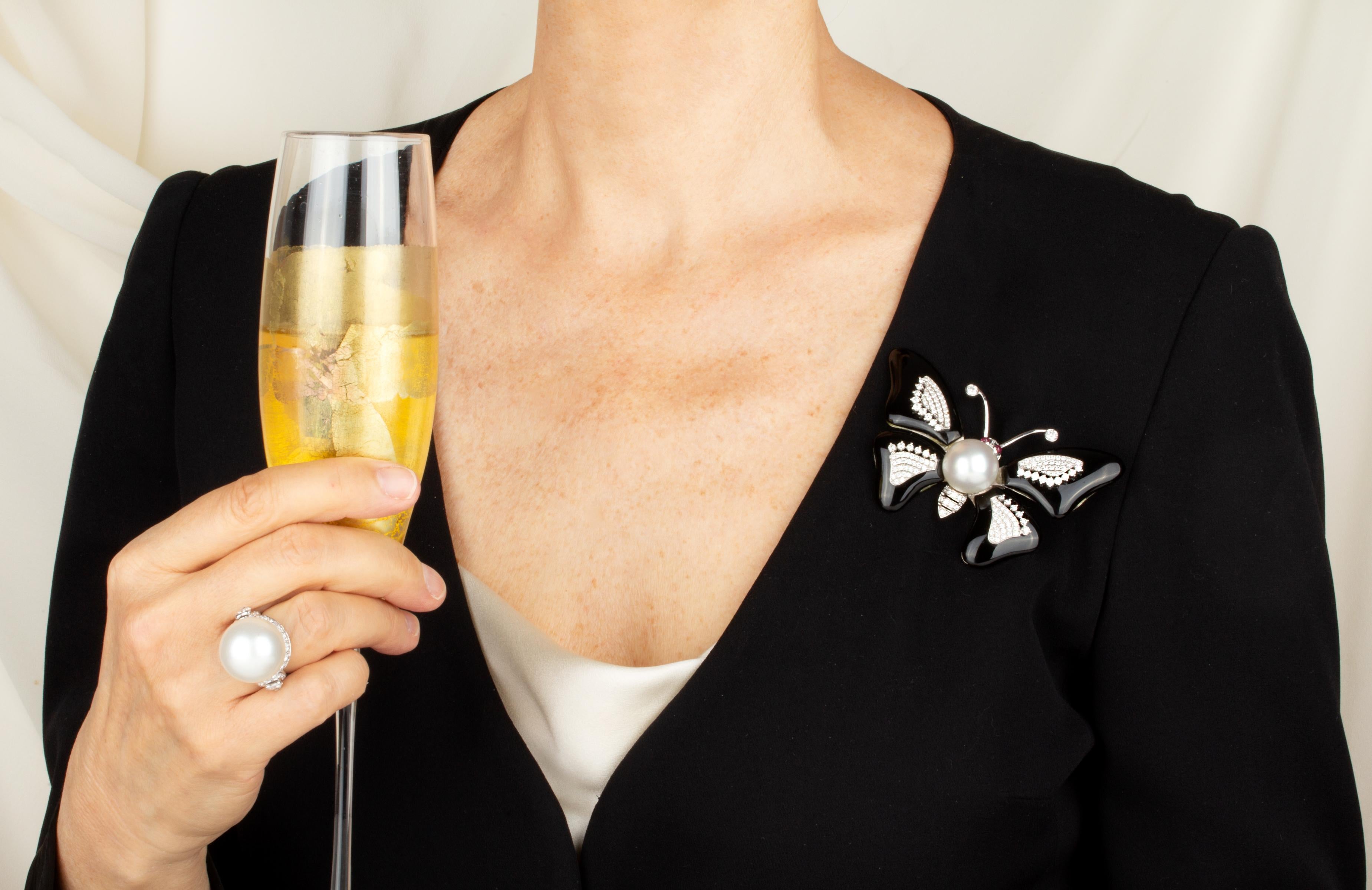 Spilla Butterly Diamond Onyx Design di Ella Gafter in vendita 2