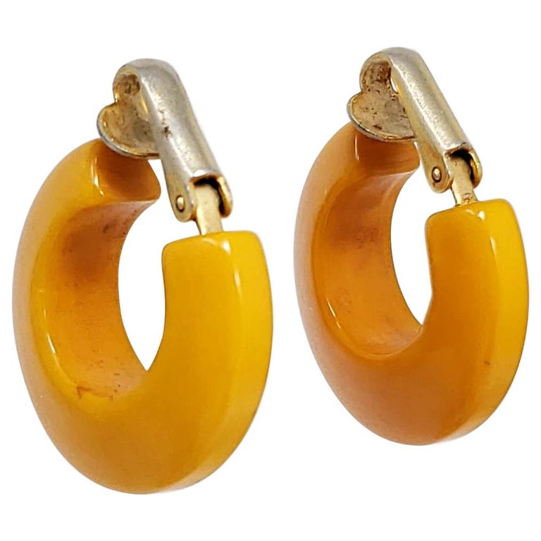 Butterscotch Amber Yellow Bakelite Huggie Style Clip On Earrings