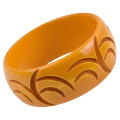 Butterscotch Bakelite Carved Bracelet Bangle