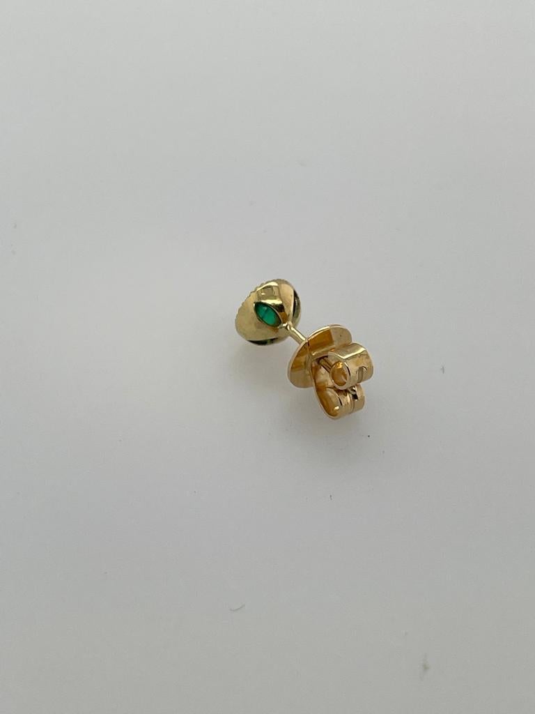 Button Back Antiquestyle Single Natural Emerald Earring Stud in 18ct Yellow Gold 2