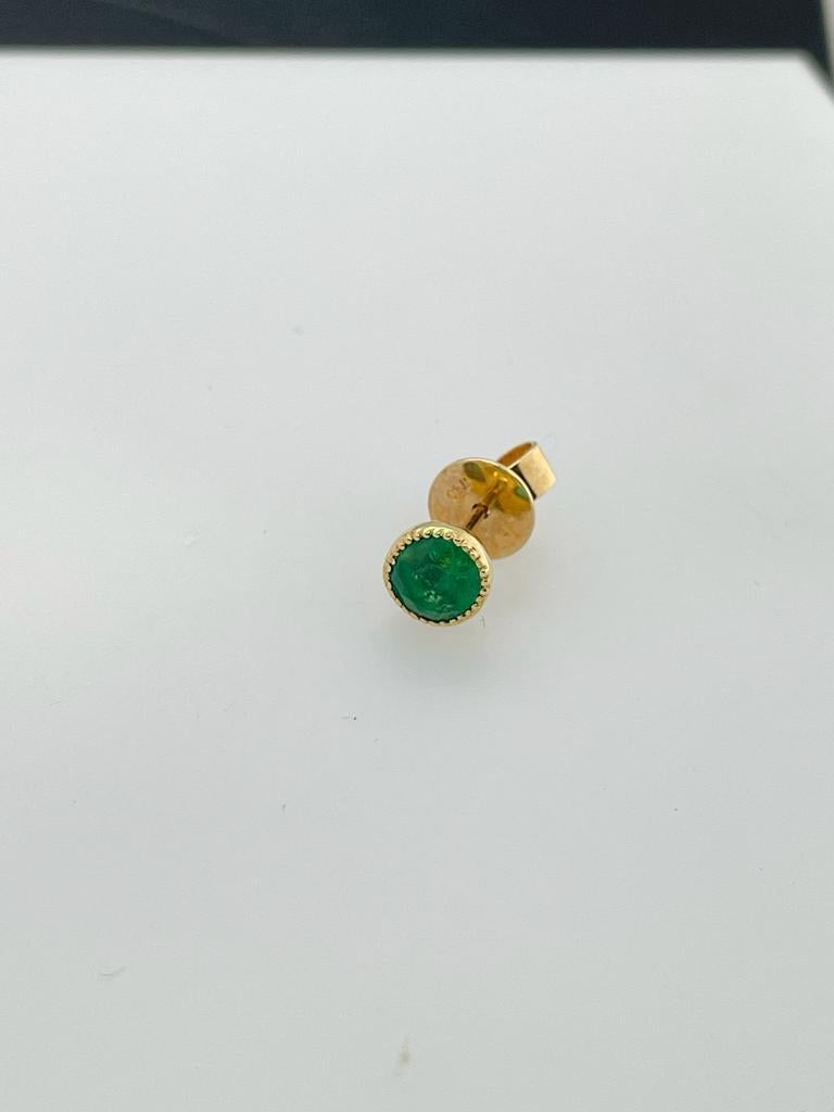 Button Back Antiquestyle Single Natural Emerald Earring Stud in 18ct Yellow Gold 4