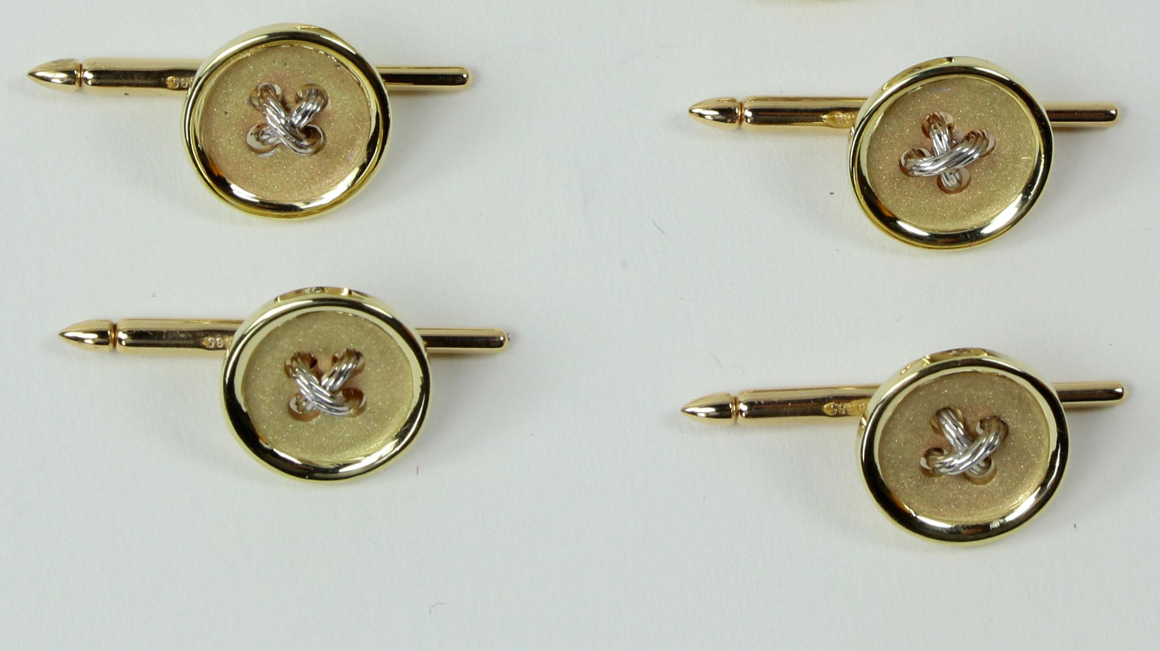 Moderne Ensemble boutons de manchette et clous de chemise assortis en or - Estate Fine Jewelry en vente