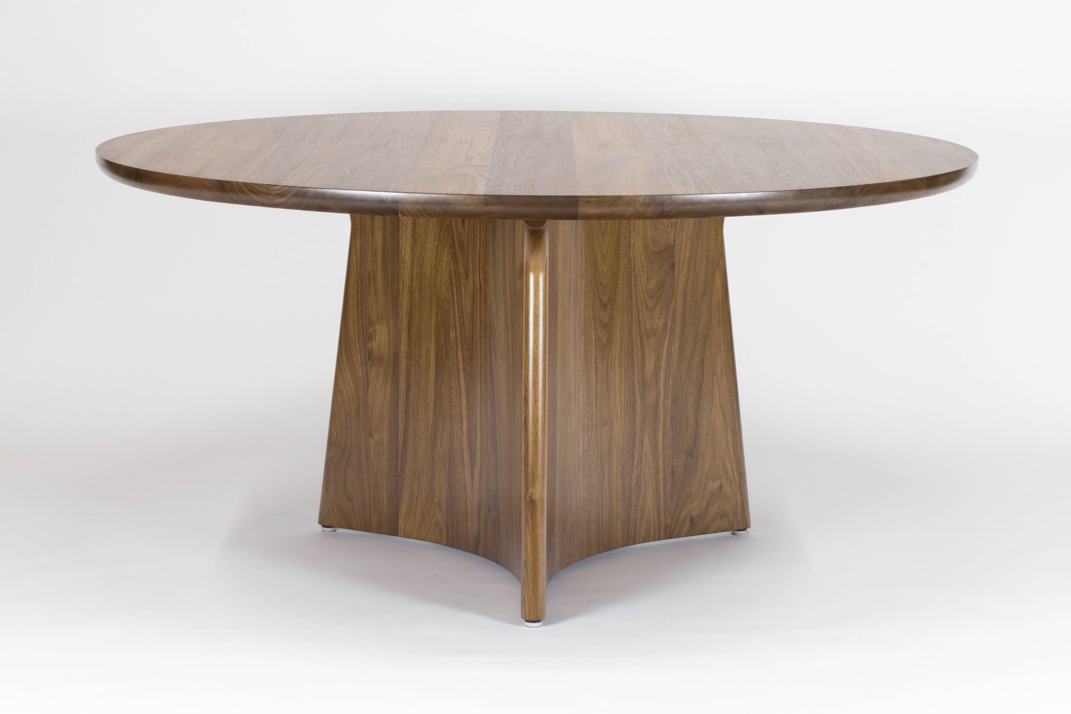 Button Round Pedestal Dining Table in Bleached Solid Ash In New Condition For Sale In San Francisco, CA
