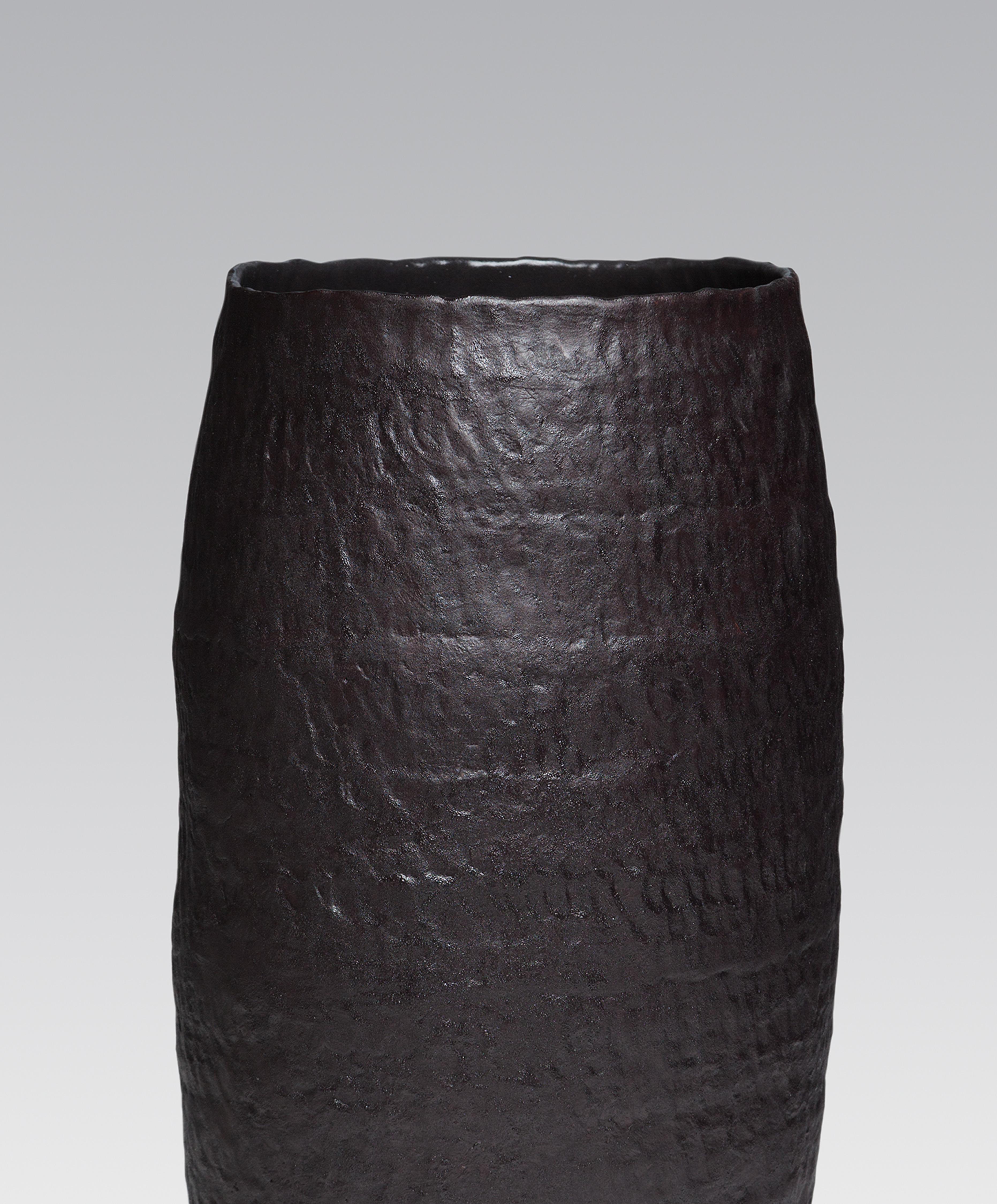 ObscuroBV01 Large vase designed and produced by Canadian artist Pascale Girardin features a partially glazed stoneware body. The entire structure is handmade. The handprints sculptured in the body are outstanding on this series of large-scale