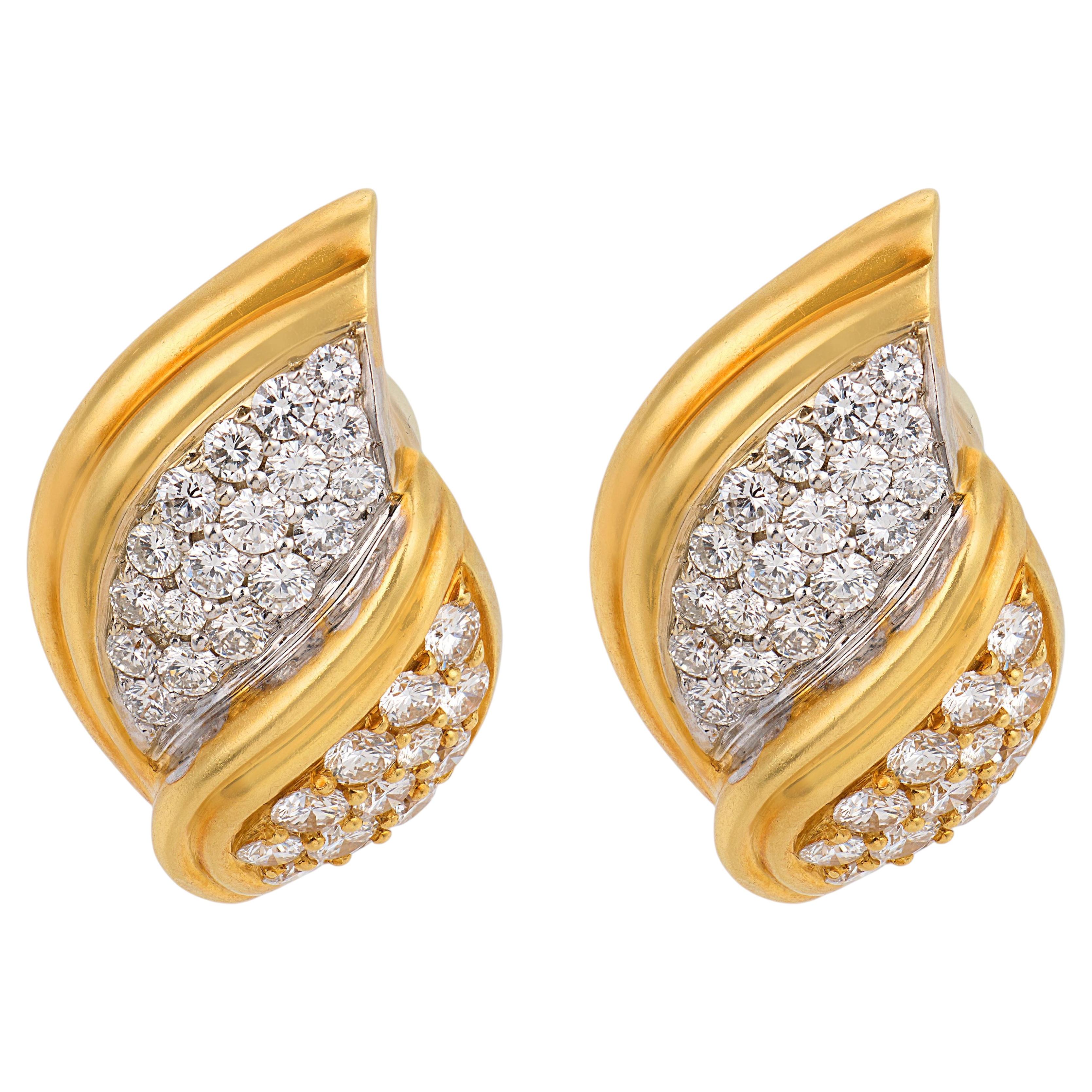 Bvcciari Italian 3.15 carat diamond 18k yellow gold earrings